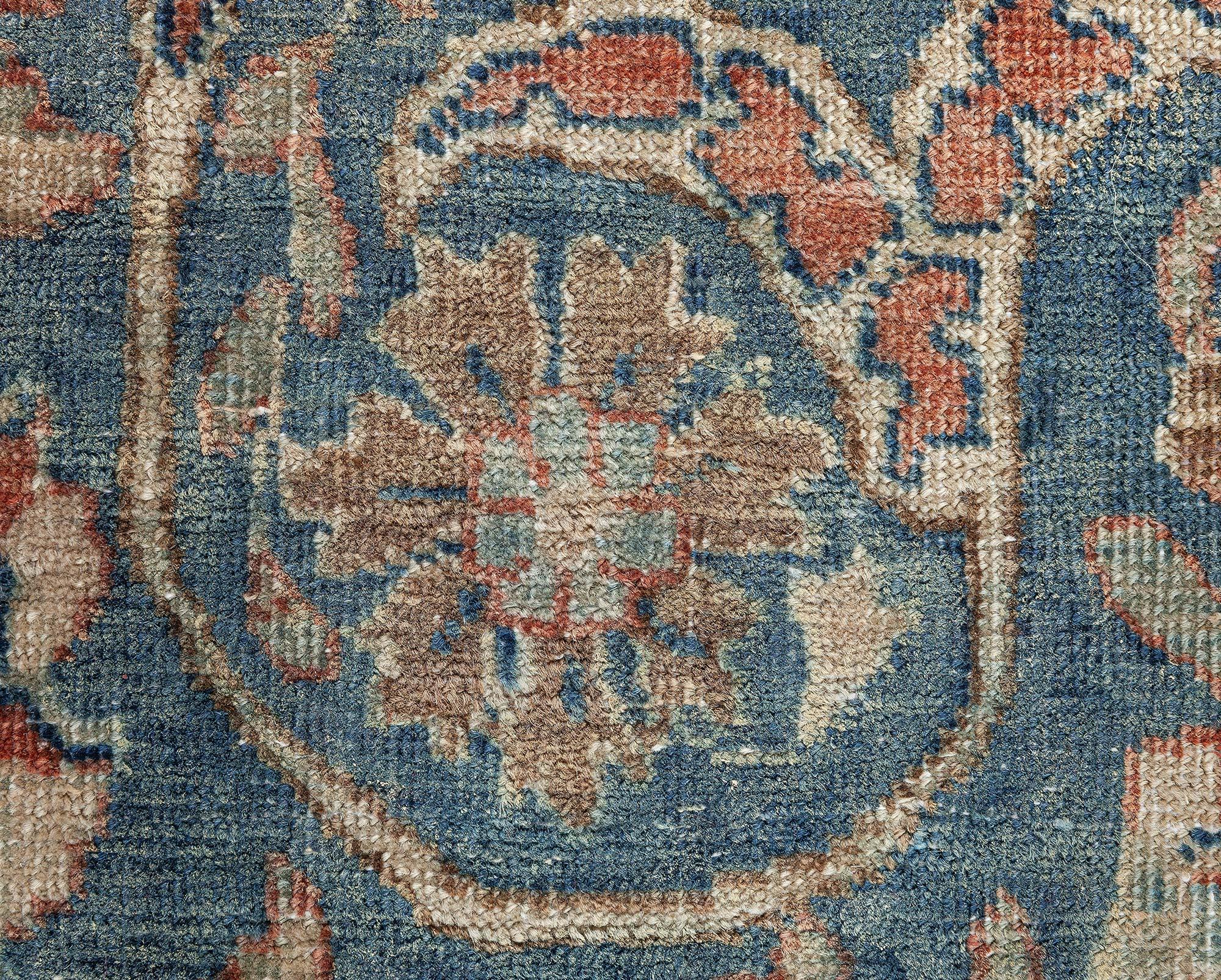 Persischer Täbris-Teppich Doris Leslie Blau im Angebot 1