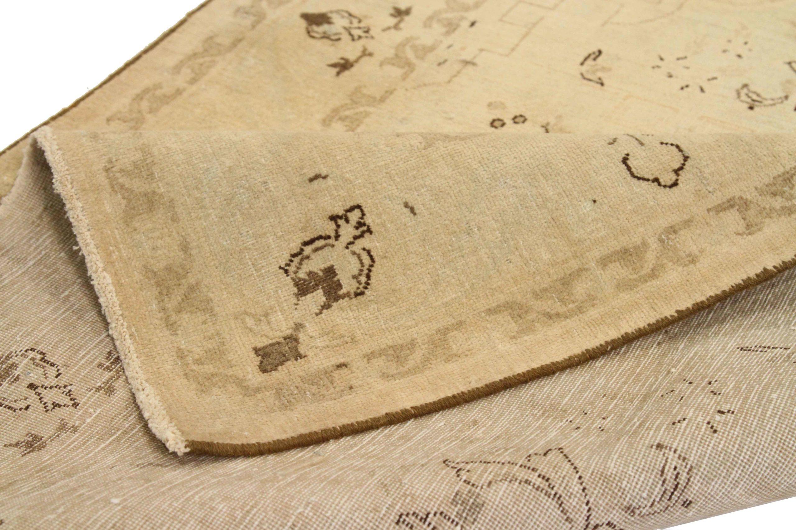 Asian Persian Tabriz Runner Rug - 67157 For Sale