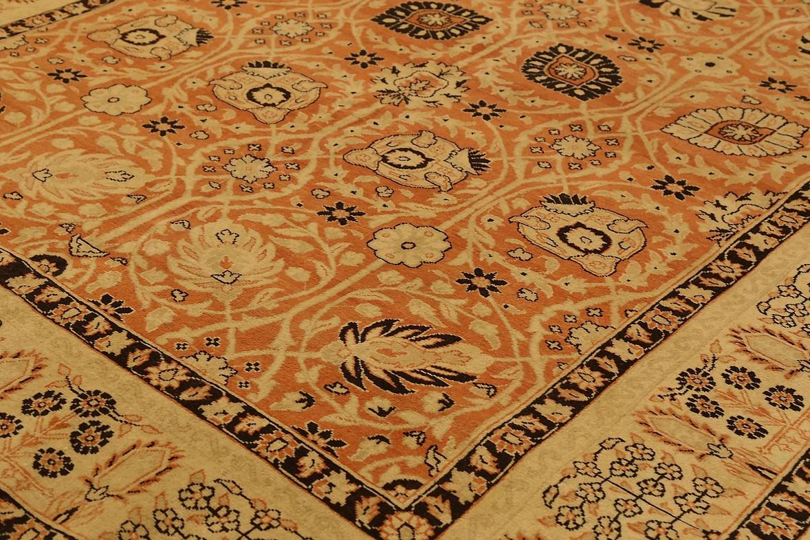 Asiatique Petit tapis persan Tabriz Circa 1910 - Laine Bleu marine Orange Jaune 71937 en vente