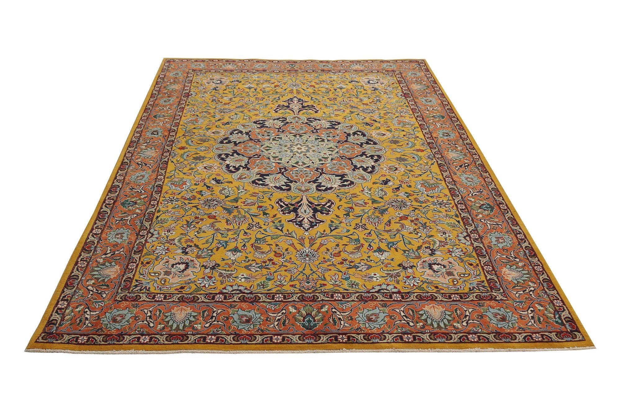 20ième siècle Petit tapis persan Tabriz - Design en laine rouge jaune - 97194 en vente