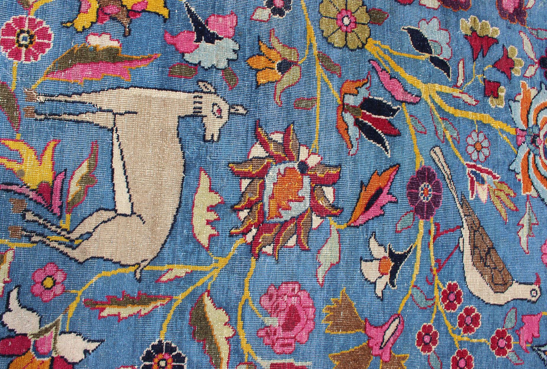 Persian Tehran Antique Rug in Beautiful Persian Blue and Saffron Yellow Border For Sale 6