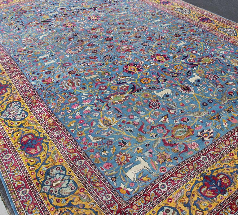 Persian Tehran Antique Rug in Beautiful Persian Blue and Saffron Yellow Border For Sale 12