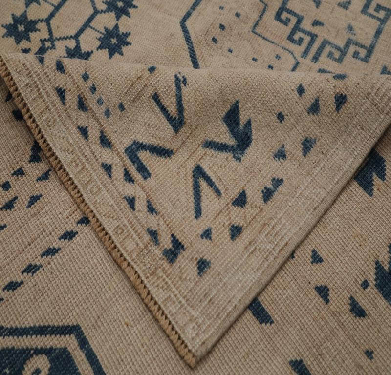 Persische Turkeman-Teppiche - Wolle Elfenbein Marineblau Design - 99457 (Stammeskunst) im Angebot