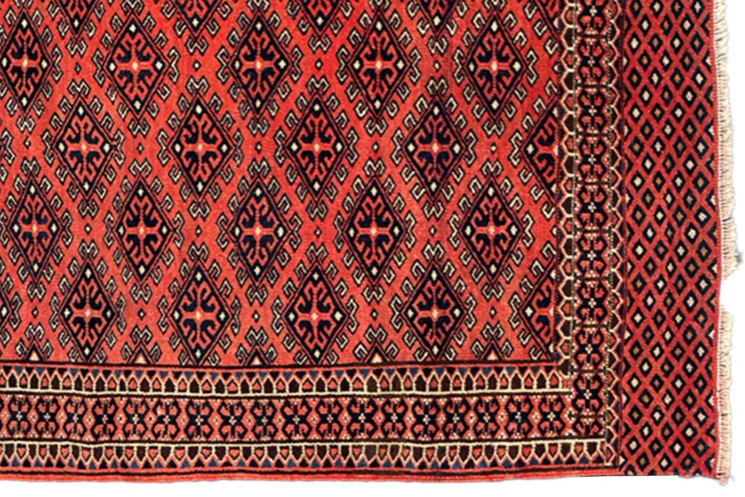 20th Century Persian Turkeman Small Rug Circa 1910 - Wool Black Ivory Red Design For Sale