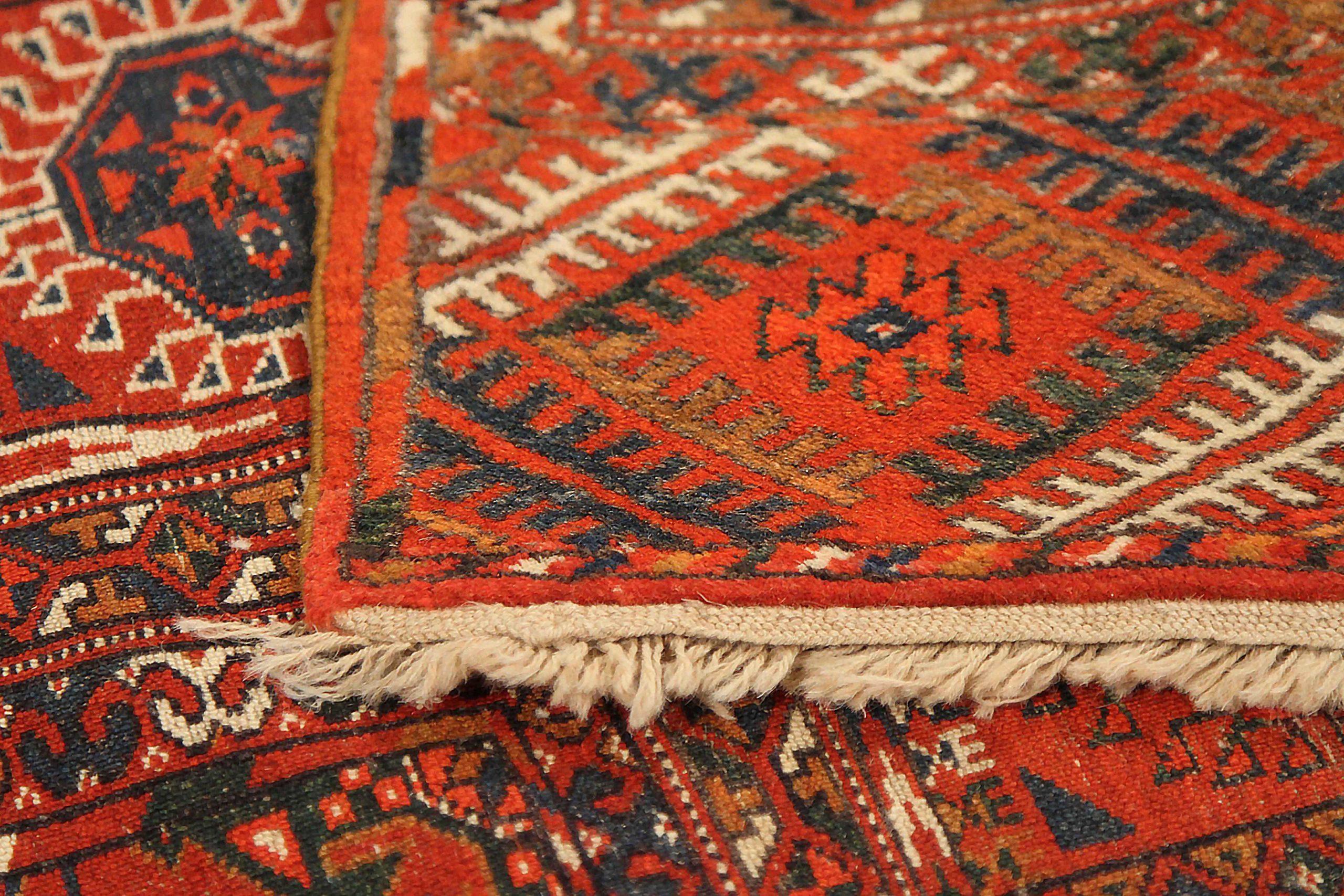 Persian Turkeman Small Rug Circa 1940 - Wool Ivory Red Yellow 72426 In Excellent Condition For Sale In Dallas, TX