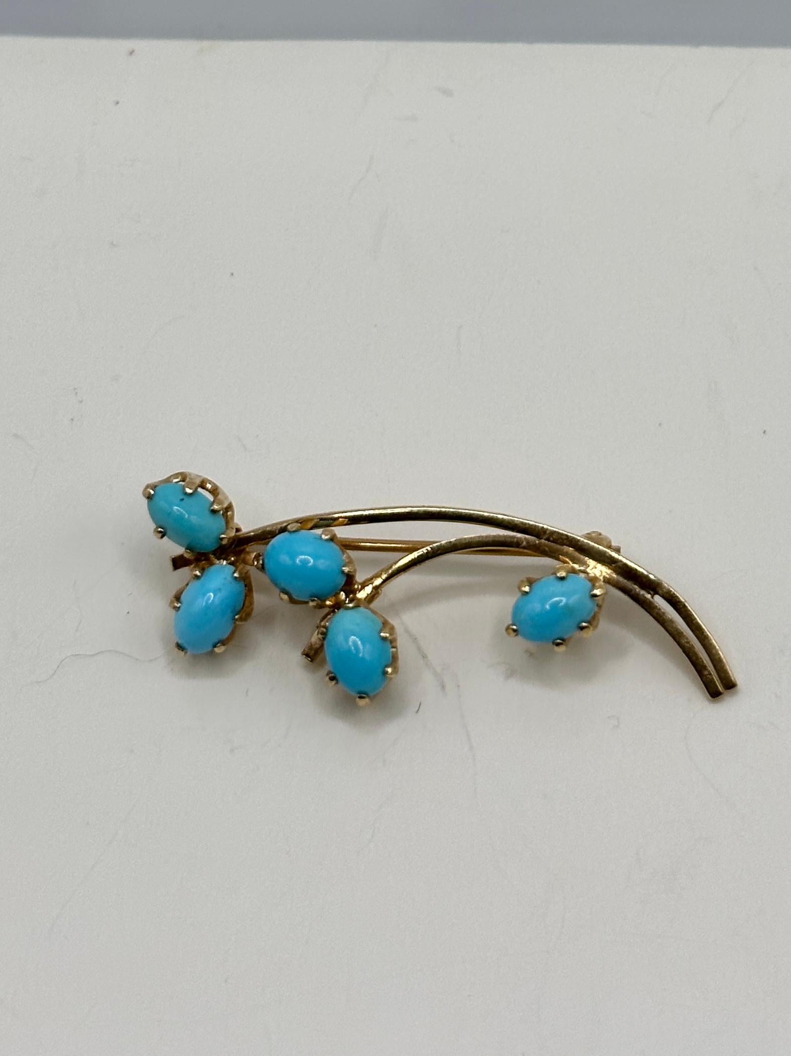 Persian Turquoise 14Karat Gold Brooch In Excellent Condition For Sale In Summerland, CA