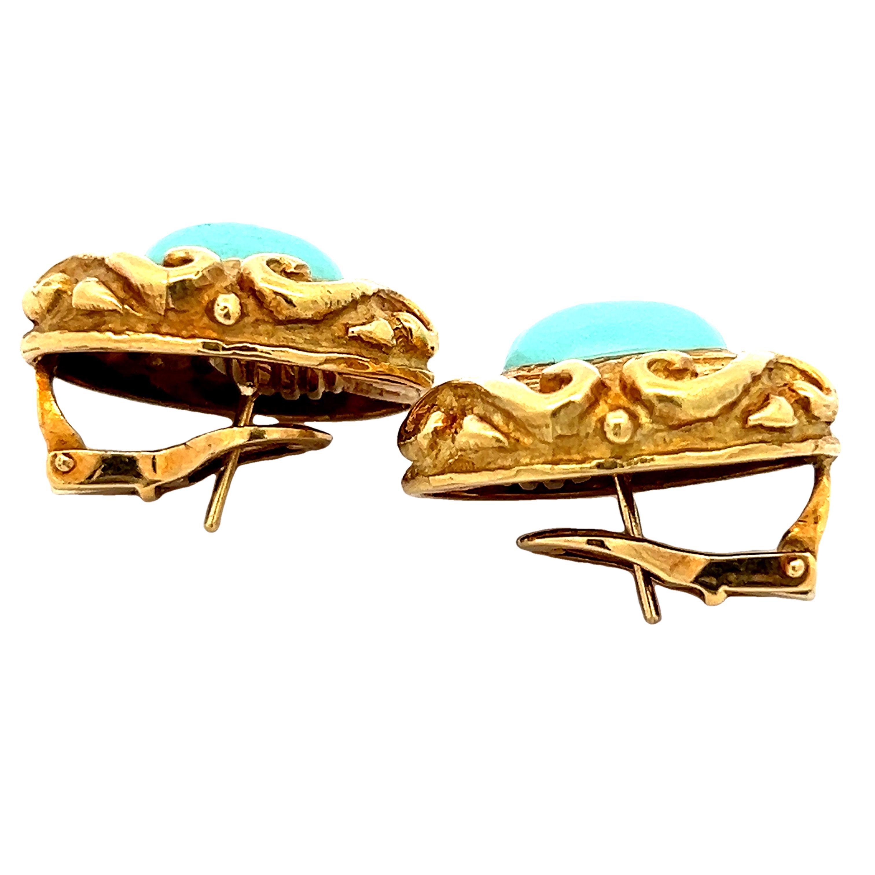 Cabochon Orecchini con cabochon di turchese persiano in oro giallo 18 carati, circa anni '80 in vendita