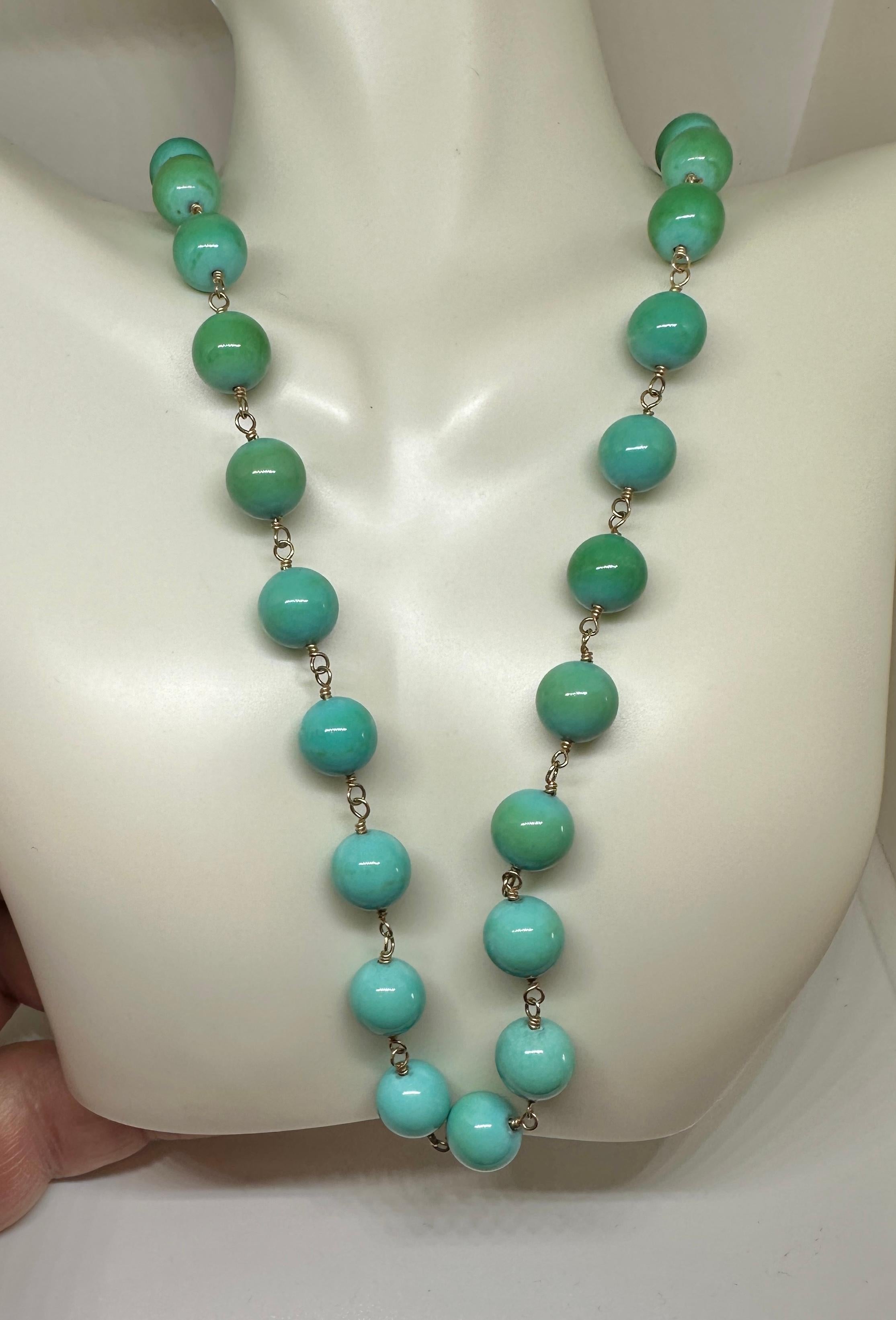 Women's Persian Turquoise Necklace 14 Karat Yellow Gold 10mm Beads 19 Inch Antique Retro For Sale