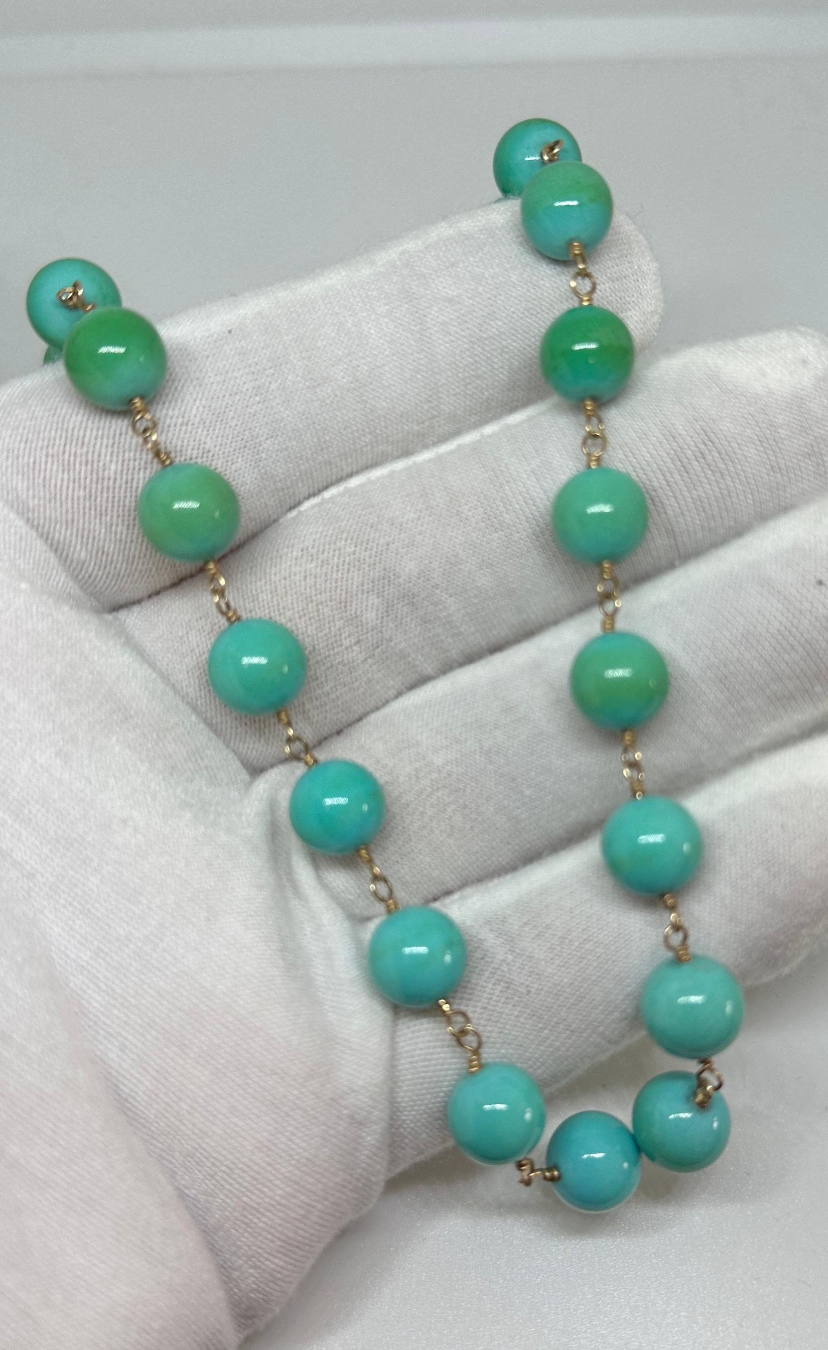 Persian Turquoise Necklace 14 Karat Yellow Gold 10mm Beads 19 Inch Antique Retro For Sale 1
