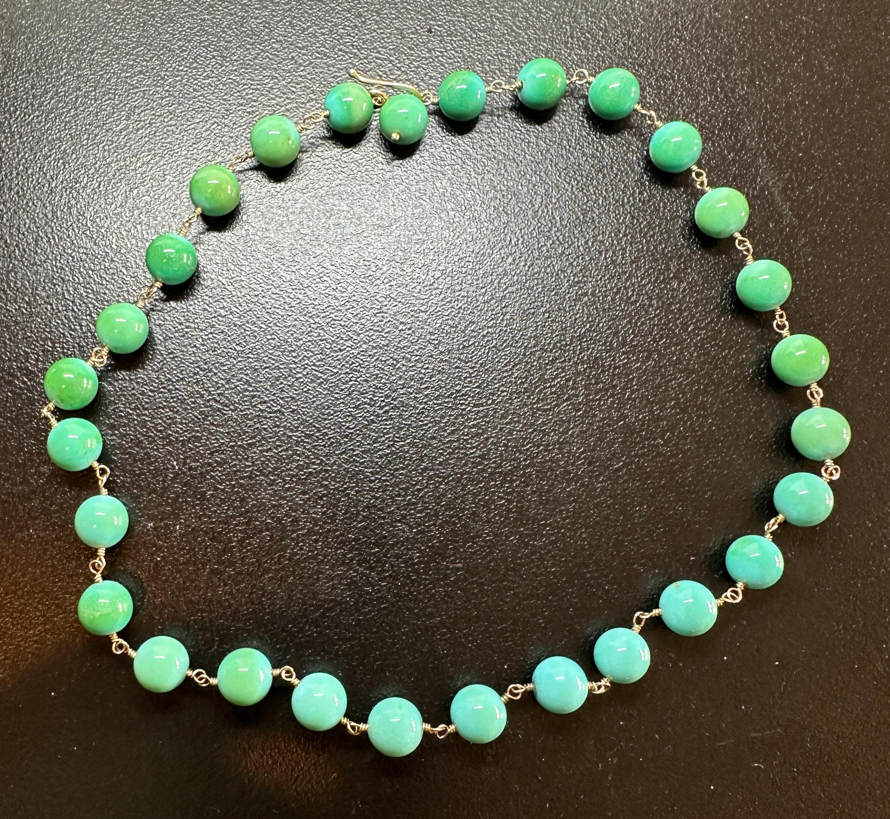 Persian Turquoise Necklace 14 Karat Yellow Gold 10mm Beads 19 Inch Antique Retro For Sale 3