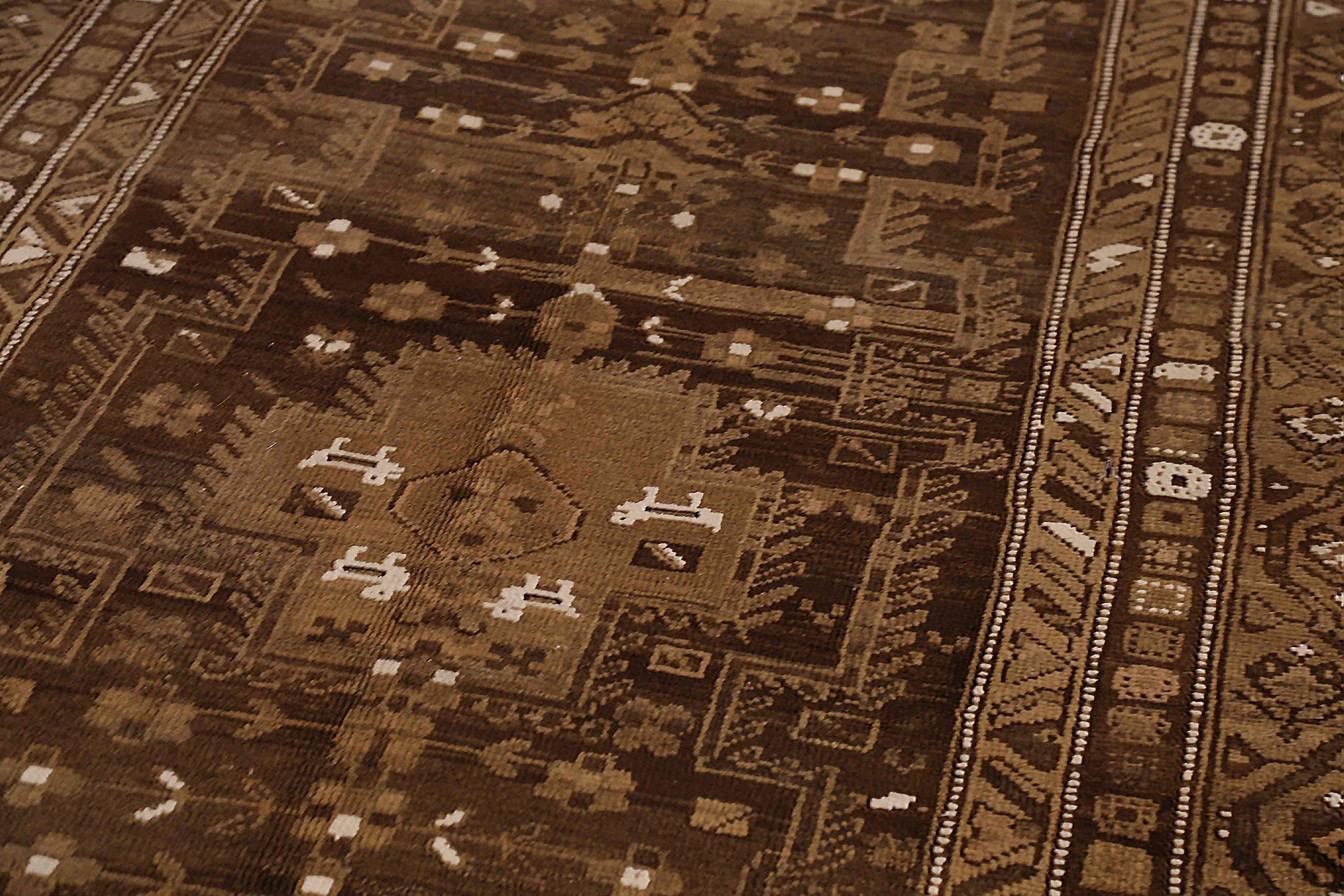 Asian Persian Varamin Area Rugs - 68075 For Sale