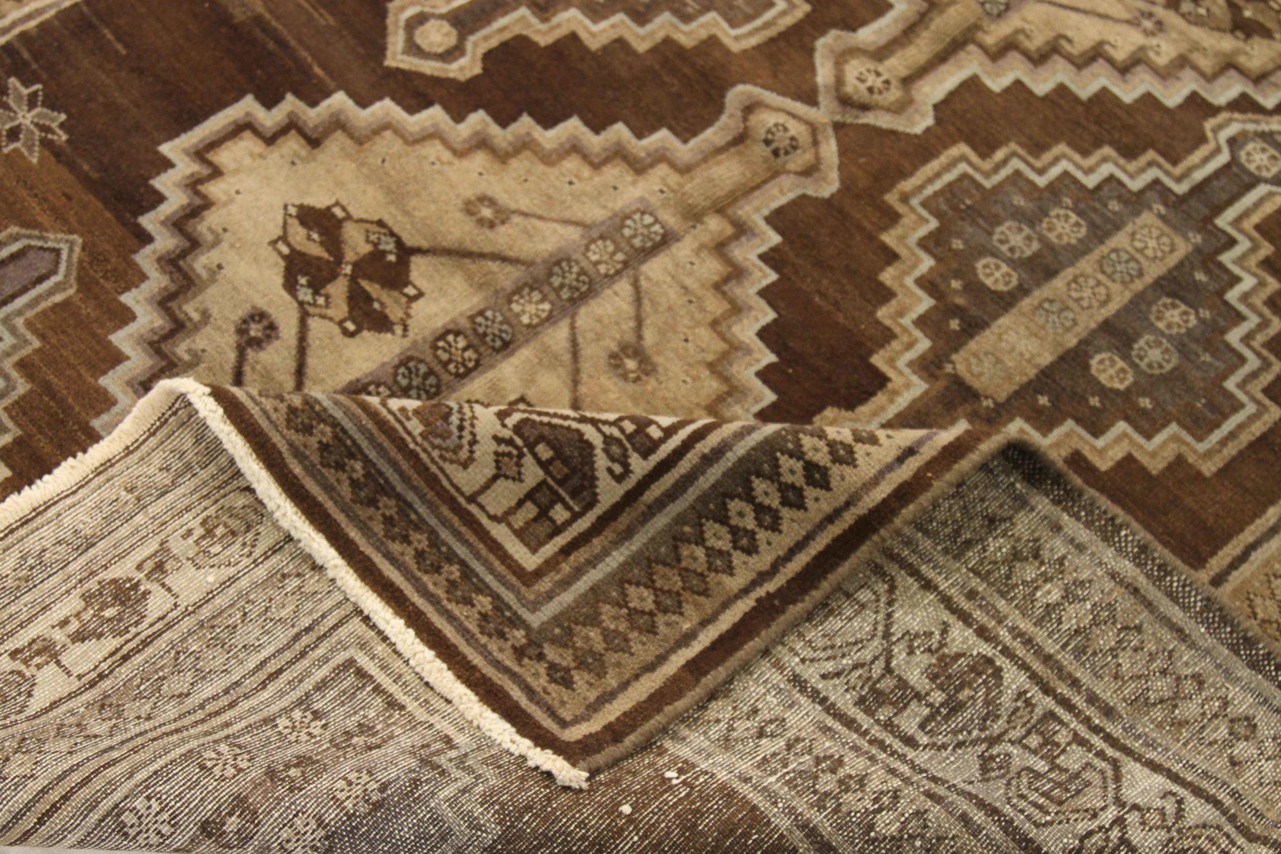 Persische Varamin Bereich Teppiche CIRCA 1910 - Wolle Brown Elfenbein Taupe 74126 (Asiatisch) im Angebot