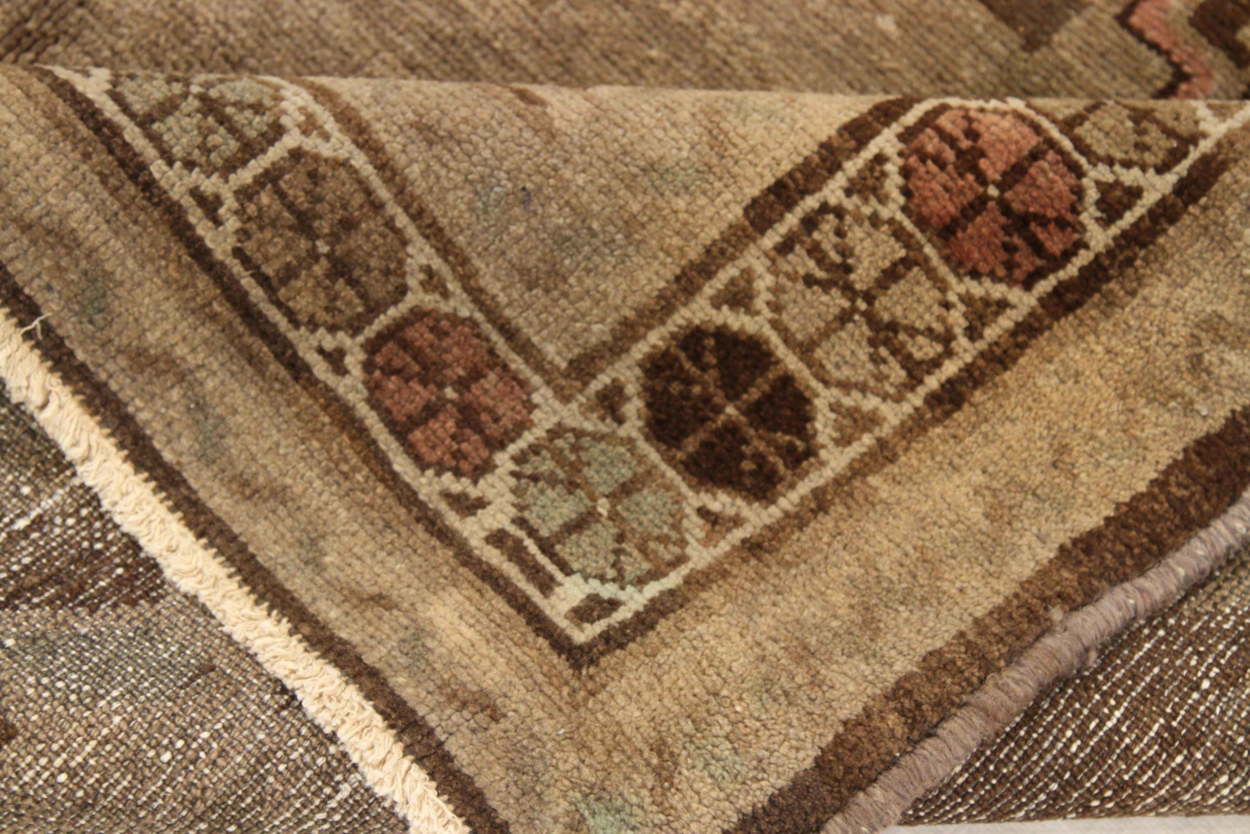 Asian Persian Varamin Small Rug Circa 1910 - Wool Brown Ivory Pink Taupe 74118 For Sale
