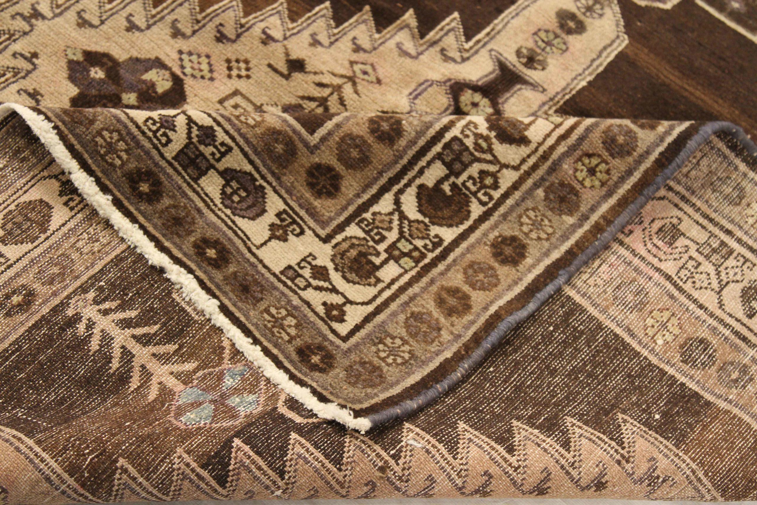 Alfombra Persa Varamin Pequeña Circa 1910 - Lana Marrón Marfil Purpel 74064 Asiático en venta