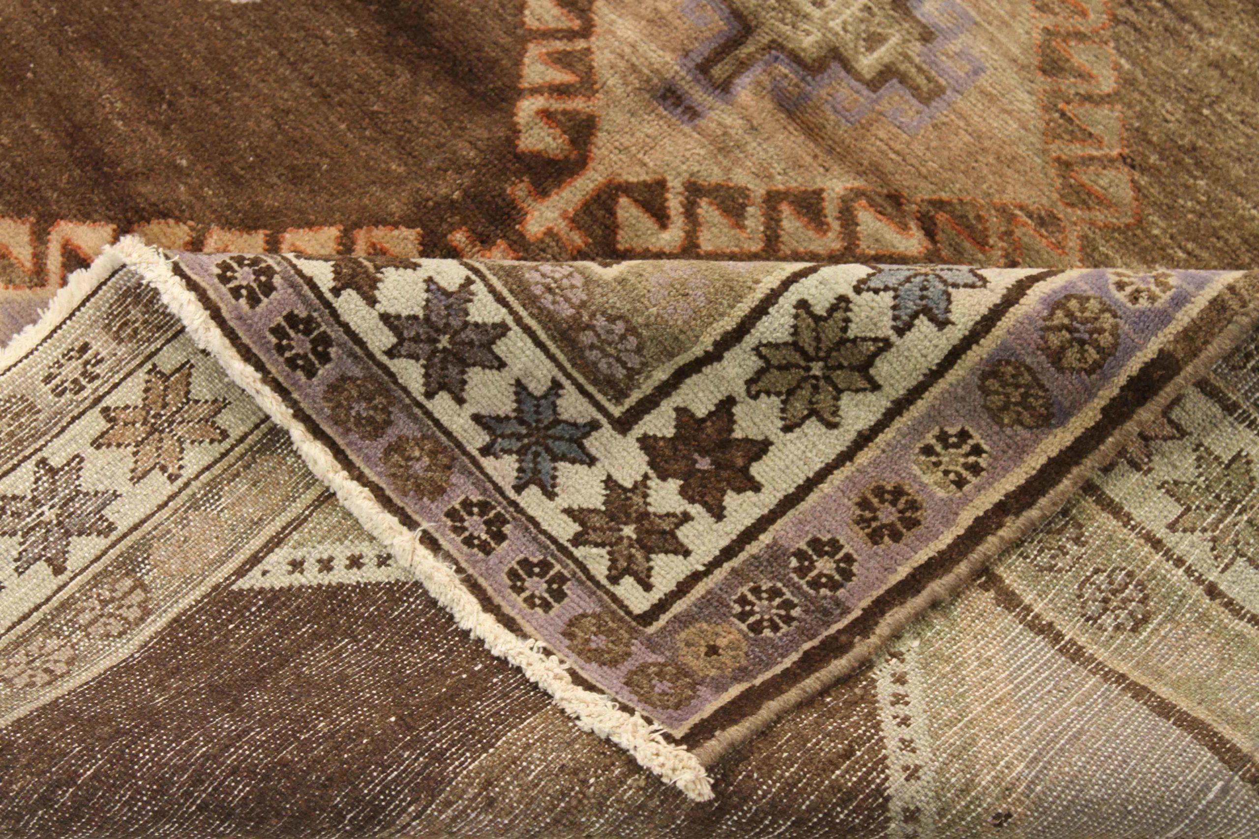 Persischer Varamin Kleiner Teppich CIRCA 1910 - Wolle Braun Elfenbein Purpel 74069 (Asiatisch) im Angebot