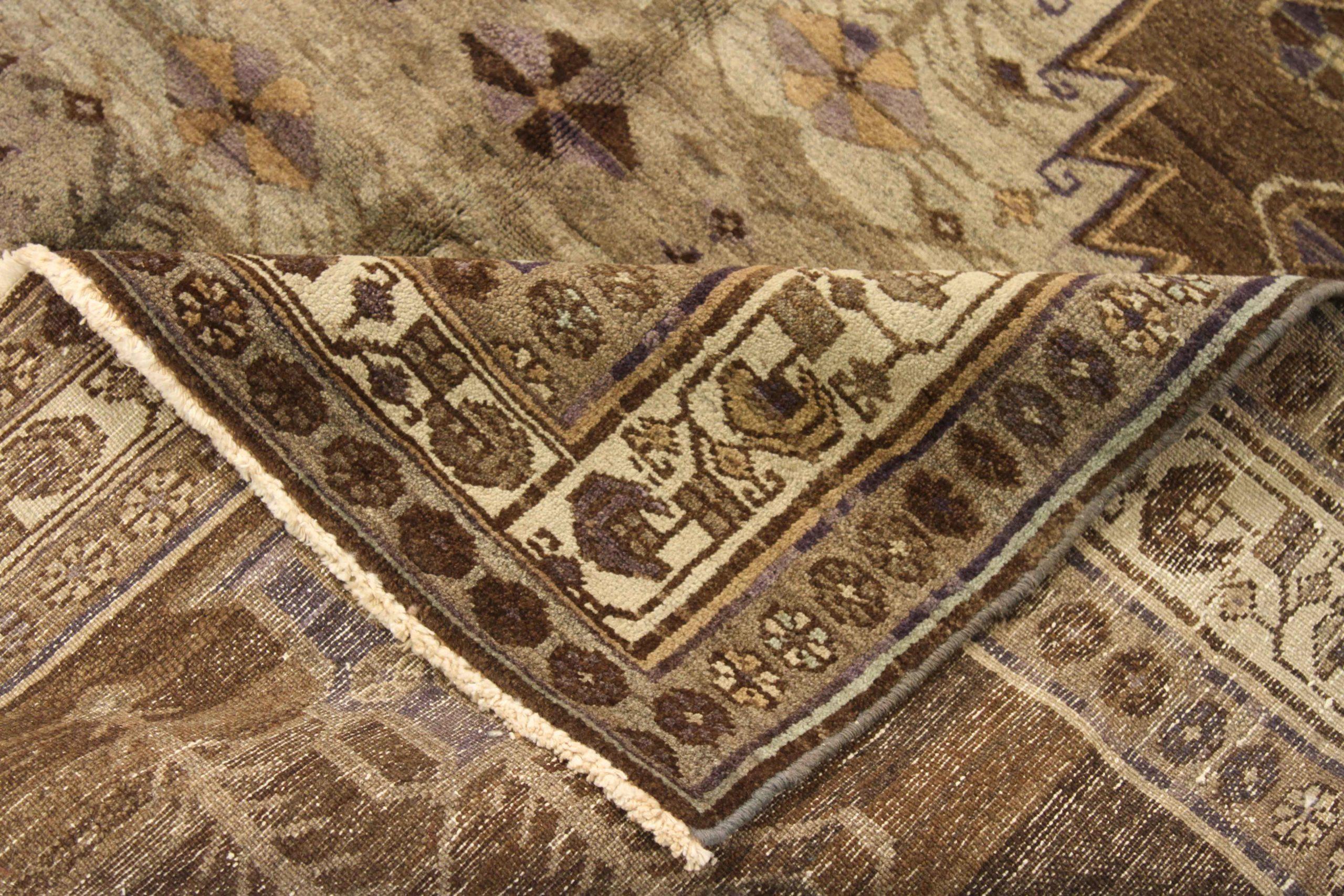 Persischer Varamin Kleinteppich CIRCA 1910 - Wolle Braun Elfenbein Taupe 74134 (Asiatisch) im Angebot