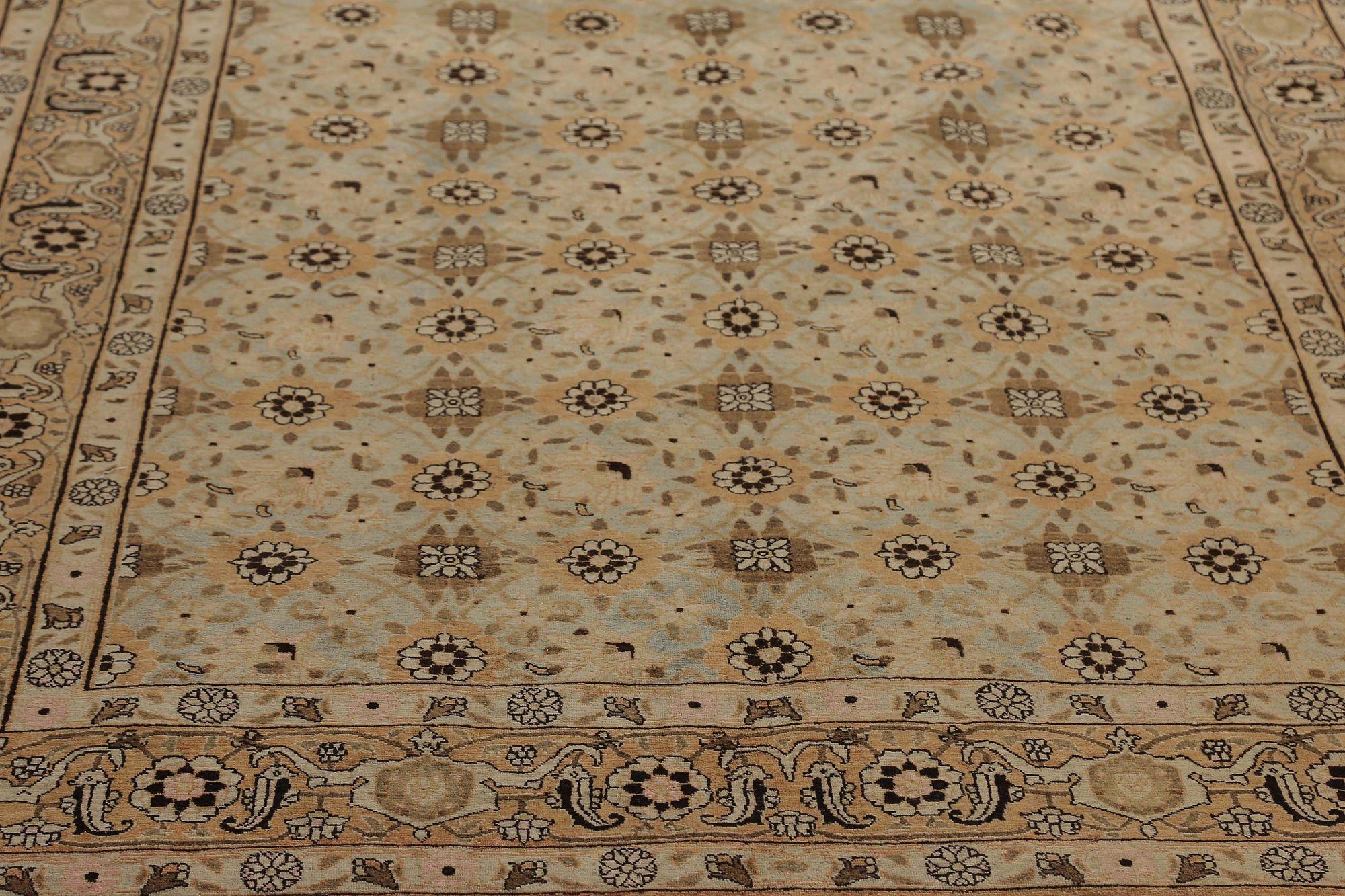 Persischer Varamin Kleiner Teppich - Wolle Braun Elfenbein Hellblau Taupe - 97149 (20. Jahrhundert) im Angebot