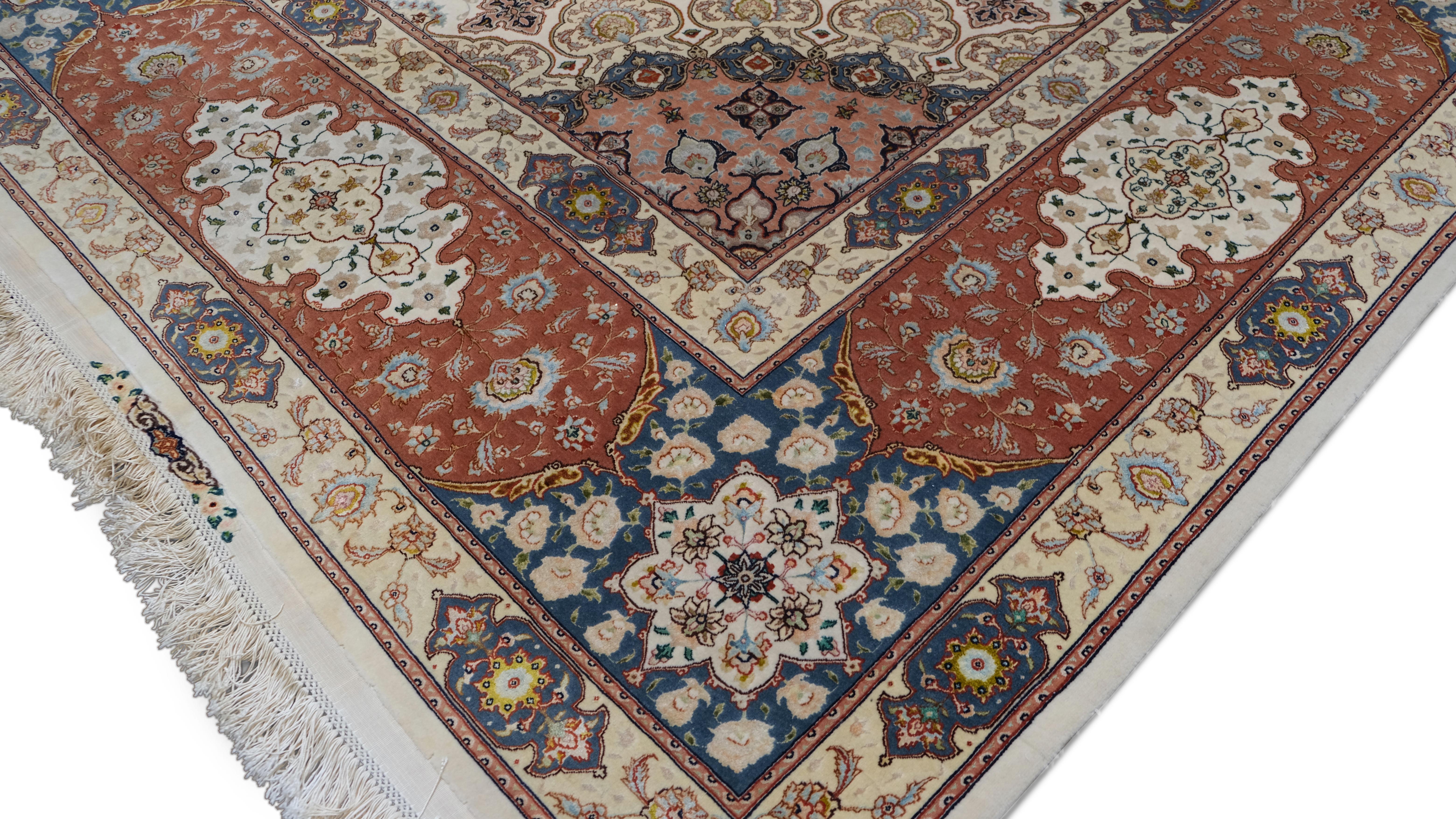 Persian Vintage Isfahan Wool and Silk Rug 11'2''x16'5'' In Good Condition For Sale In Torrance, CA
