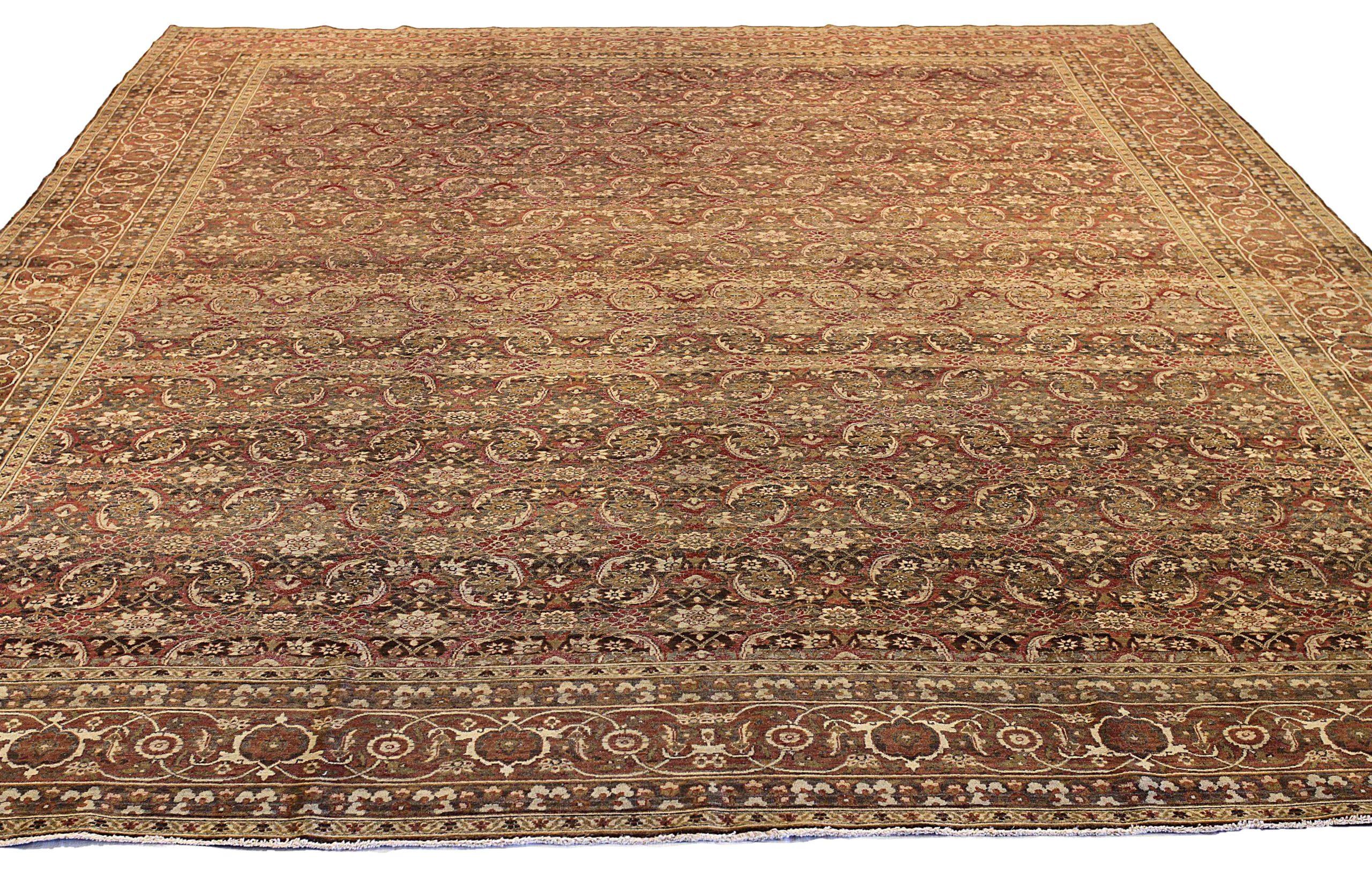 Entdecken Sie die Eleganz des persischen Yazd mit seinen Teppichen. Dieses exklusive Design, das mit viel Liebe zum Detail entworfen wurde, ist perfekt, um Ihren Raum zu verschönern.
