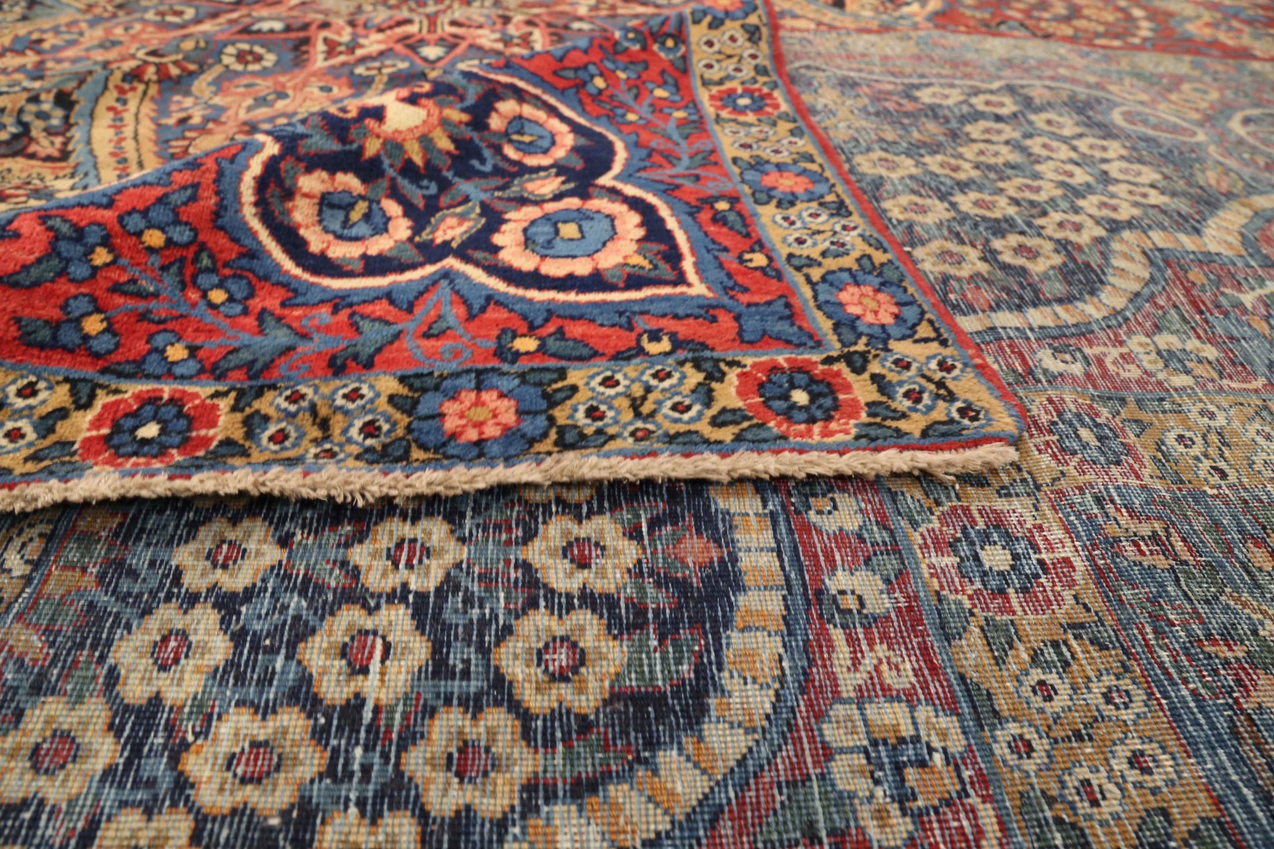 Tapis persan Yazd Over Size datant d'environ 1940 - Motif en laine bleu rouge jaune et jaune - 75352 Excellent état - En vente à Dallas, TX