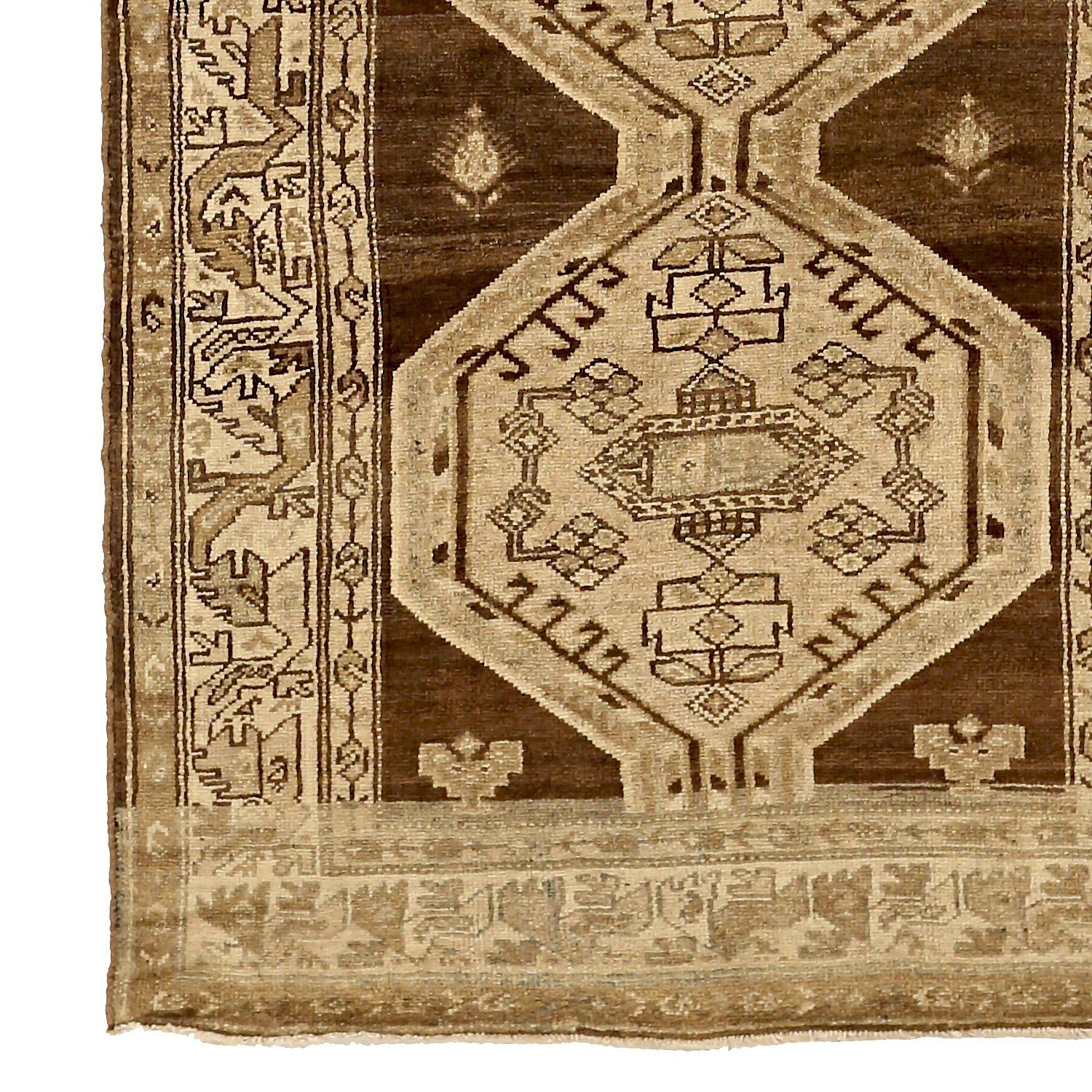 Asian Persian Zanjan Area Rugs - 52145 For Sale