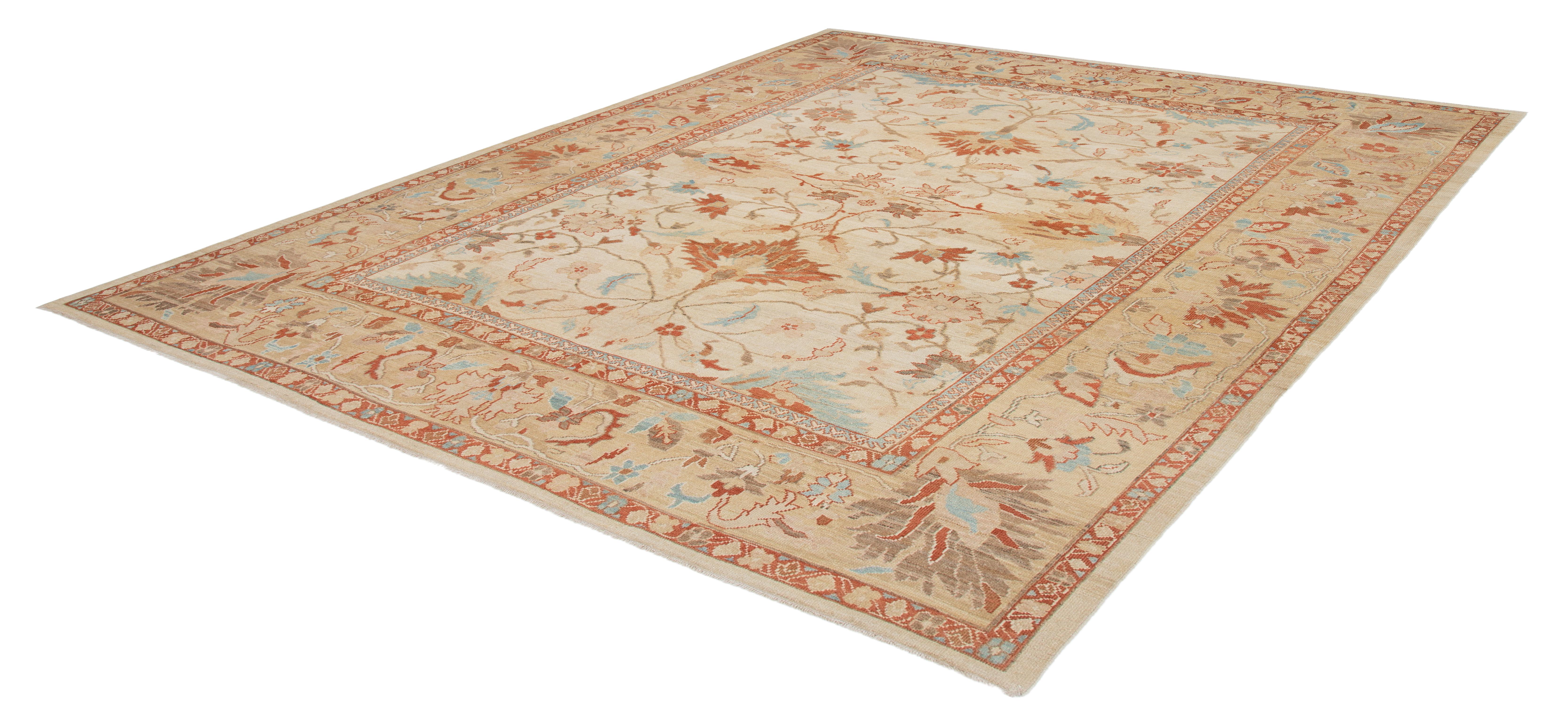 Contemporary Persian Ziegler Sultanabad Hand Knotted Rug in Ivory and Gold Tones For Sale