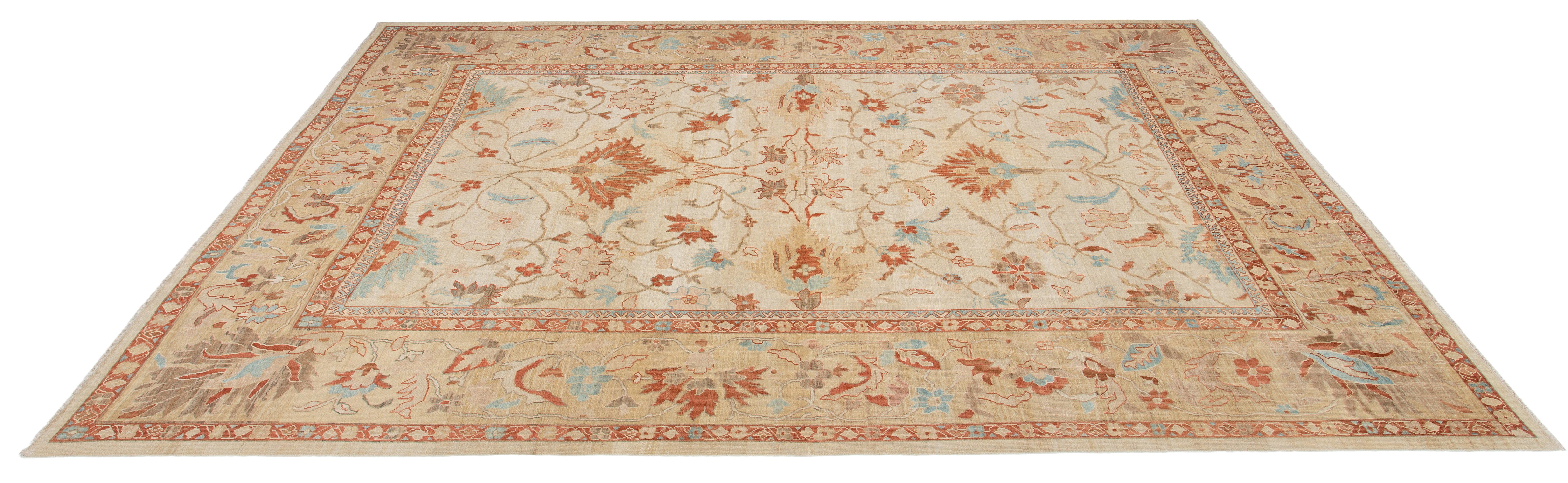 Persian Ziegler Sultanabad Hand Knotted Rug in Ivory and Gold Tones For Sale 3