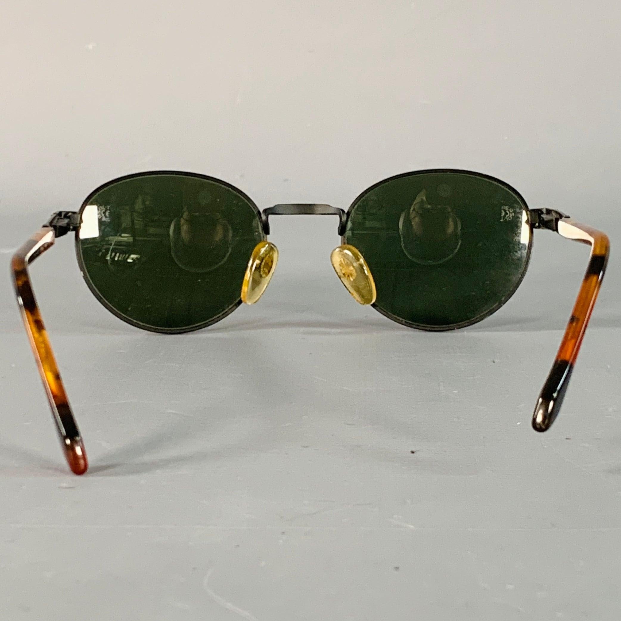 PERSOL Black Tortoiseshell Metal Round Sunglasses Negro en venta