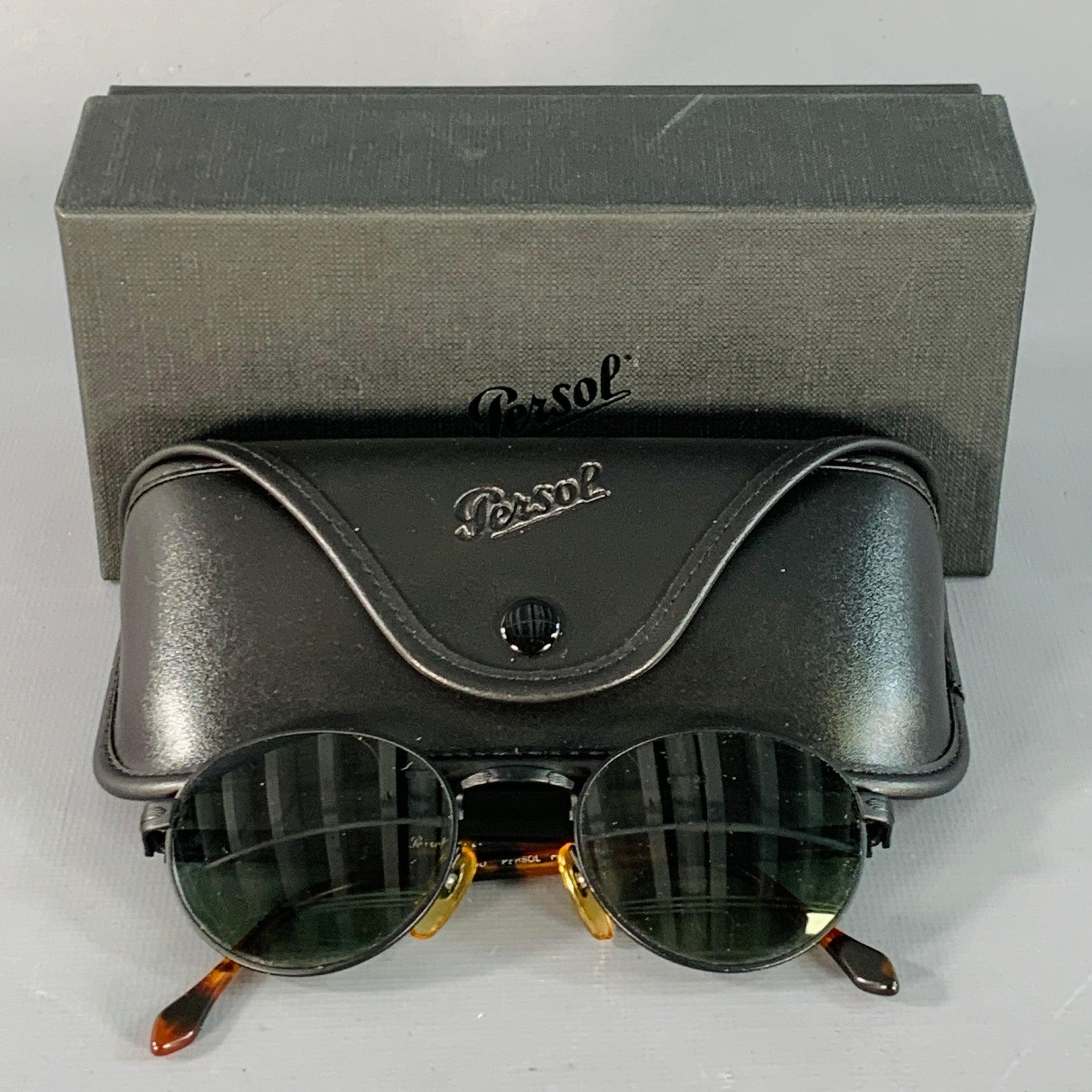 PERSOL Black Tortoiseshell Metal Round Sunglasses en venta 2