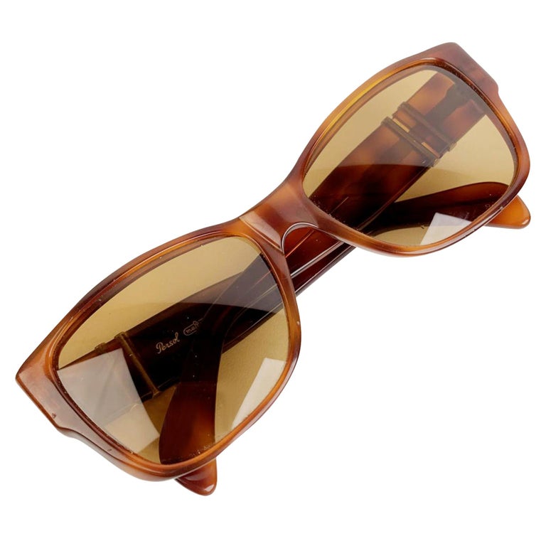 gyári hiteles 2018 cipő Outlet üzlet persol ratti vintage brown mint rare  sunglasses 802 137 24 meflecto for sale at 1stdibs - topaloglunakliyat.net