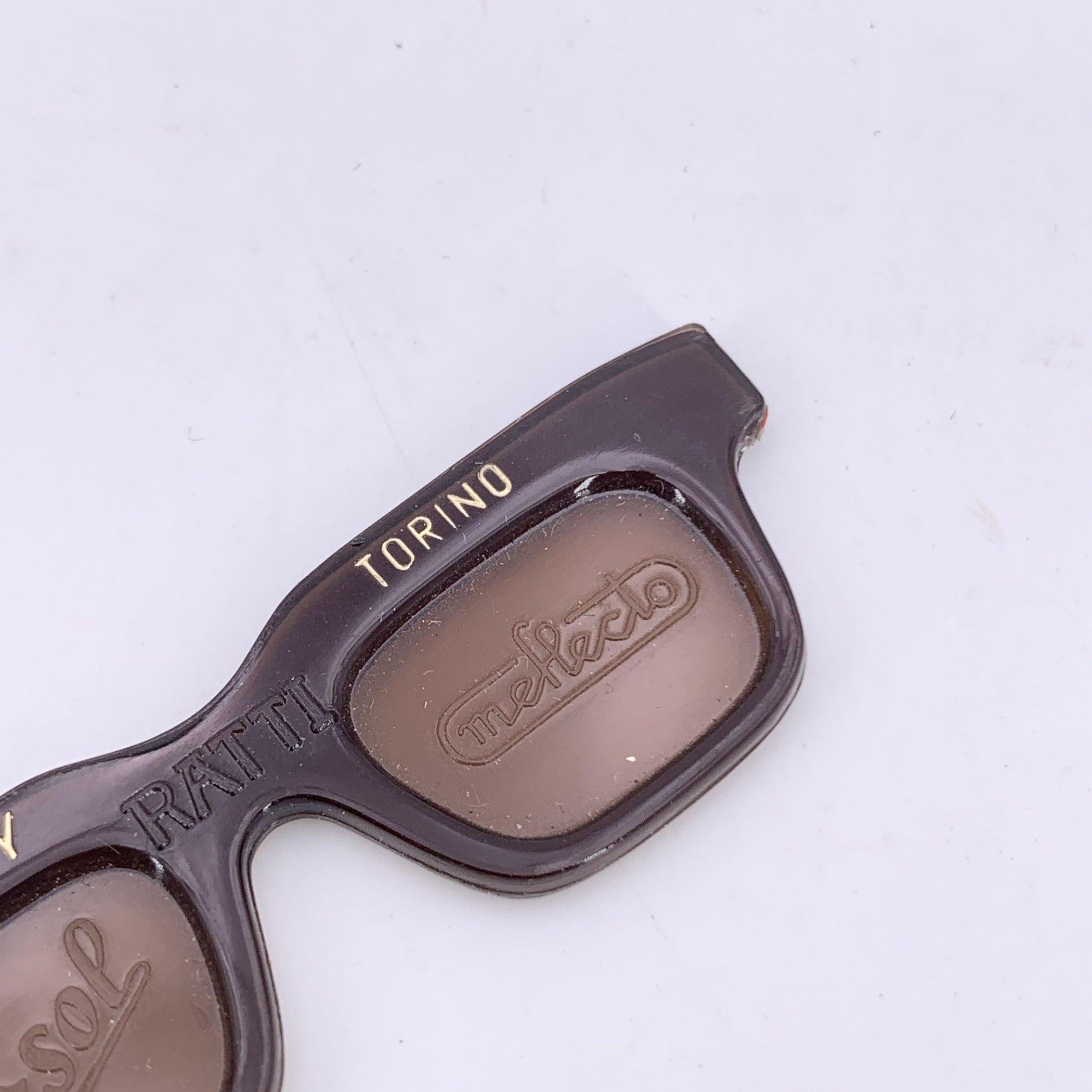 Gray Persol Ratti Vintage Berry Torino Sunglasses Keyring Charm Keychain For Sale
