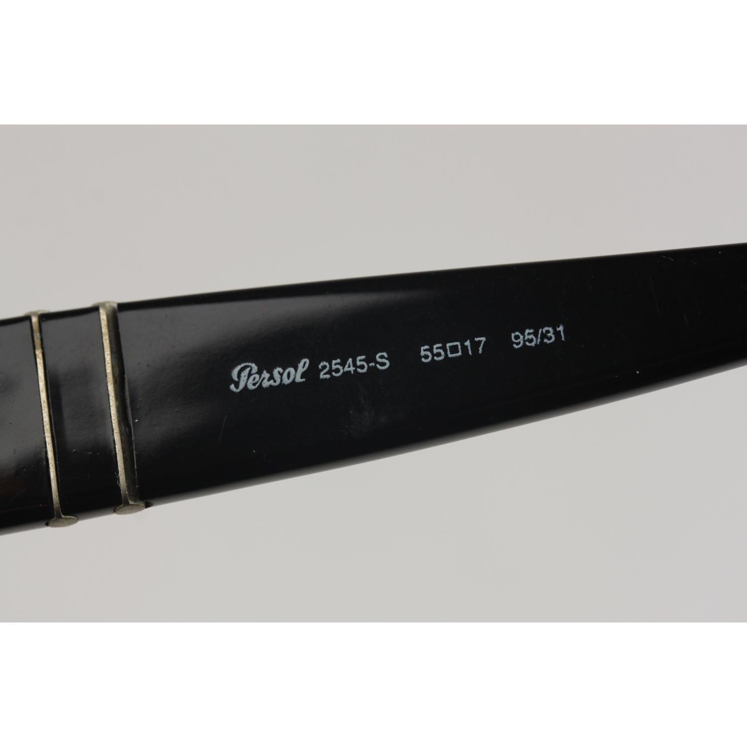 Persol Vintage Black Womens Sunglasses mod. 2545-S 55mm New Old Stock In New Condition In Rome, Rome
