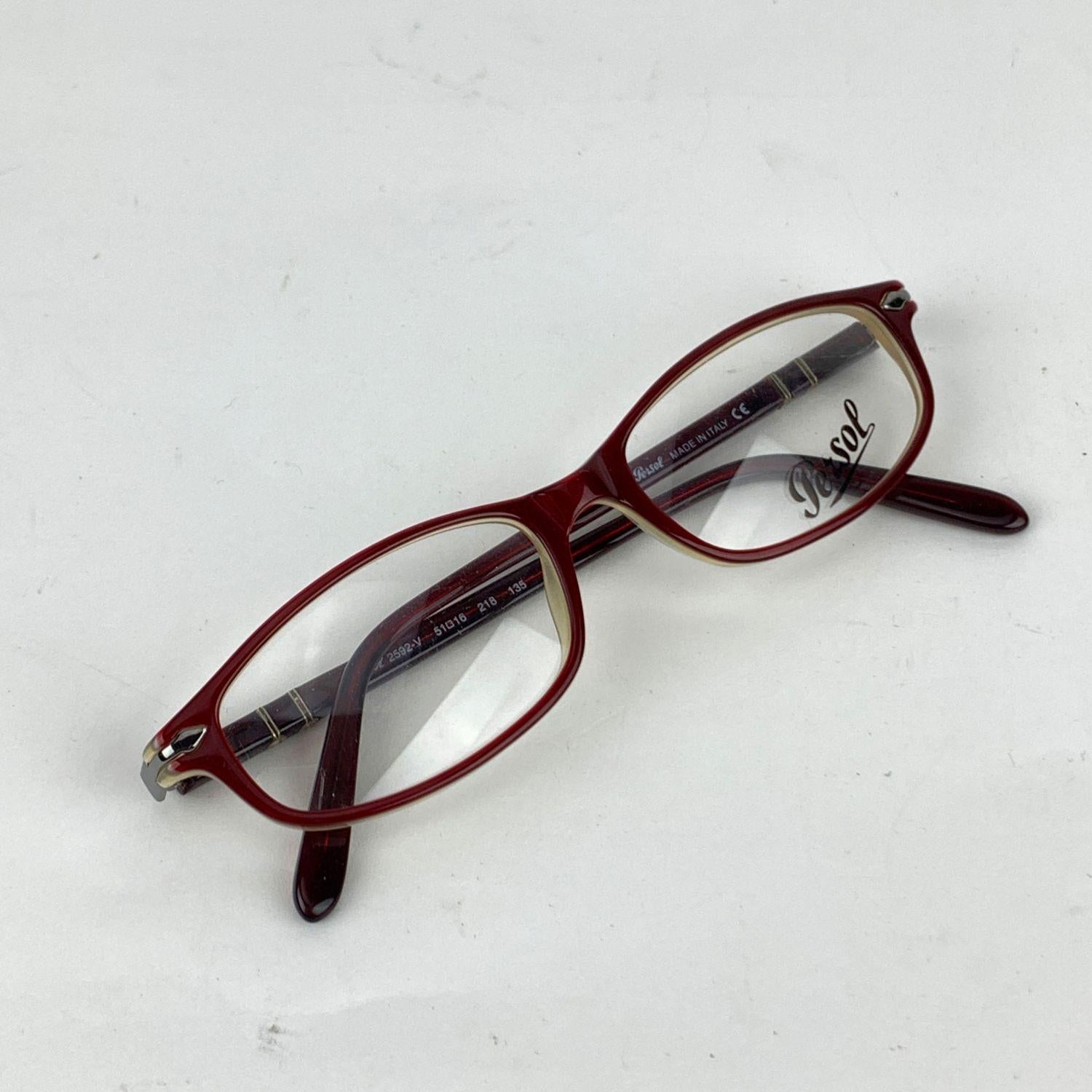 Persol Vintage Mint Unisex 2592-V 218 Red Eyeglasses 51/16 135 mm In New Condition In Rome, Rome