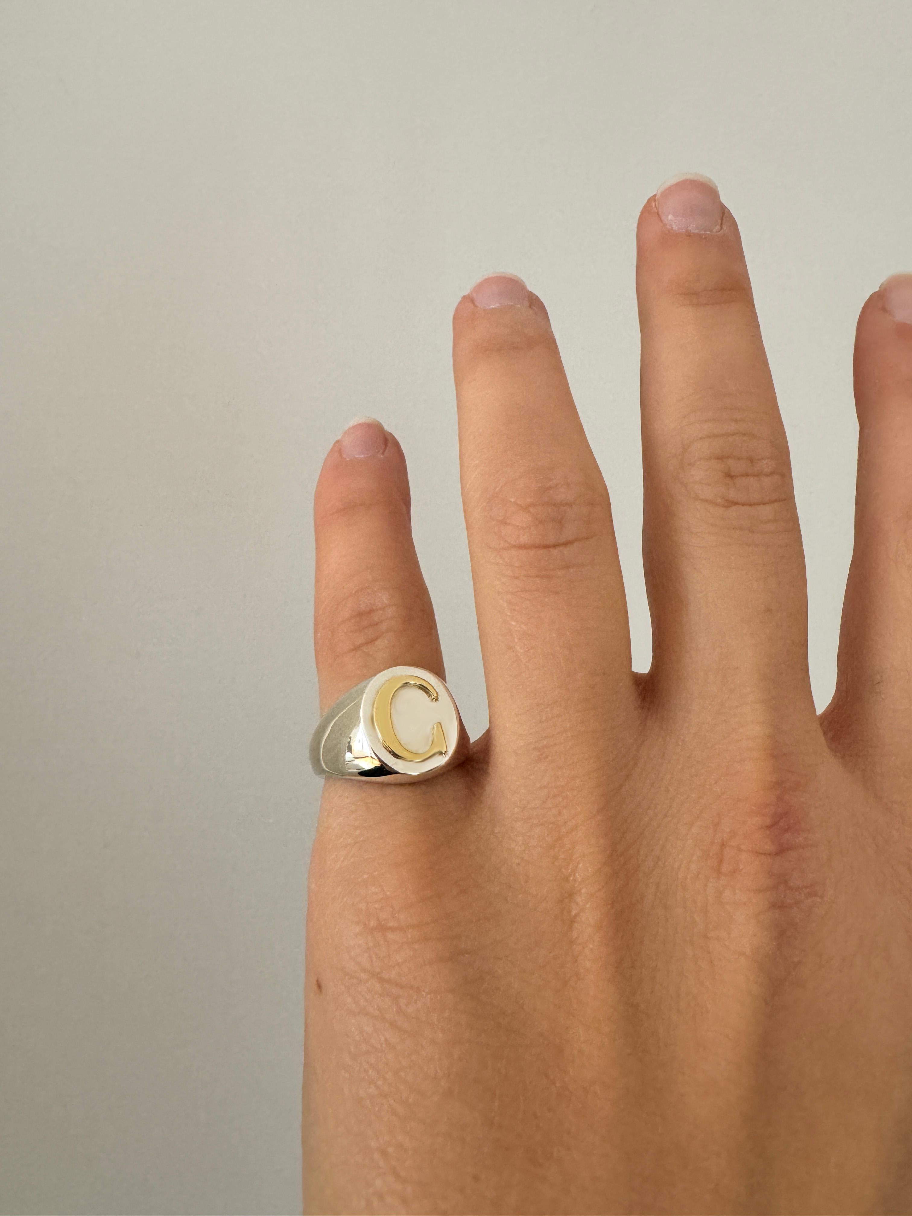 Modern Personalise Initial Letter 18k Yellow Gold Sterling Silver Unisex Signet Ring For Sale