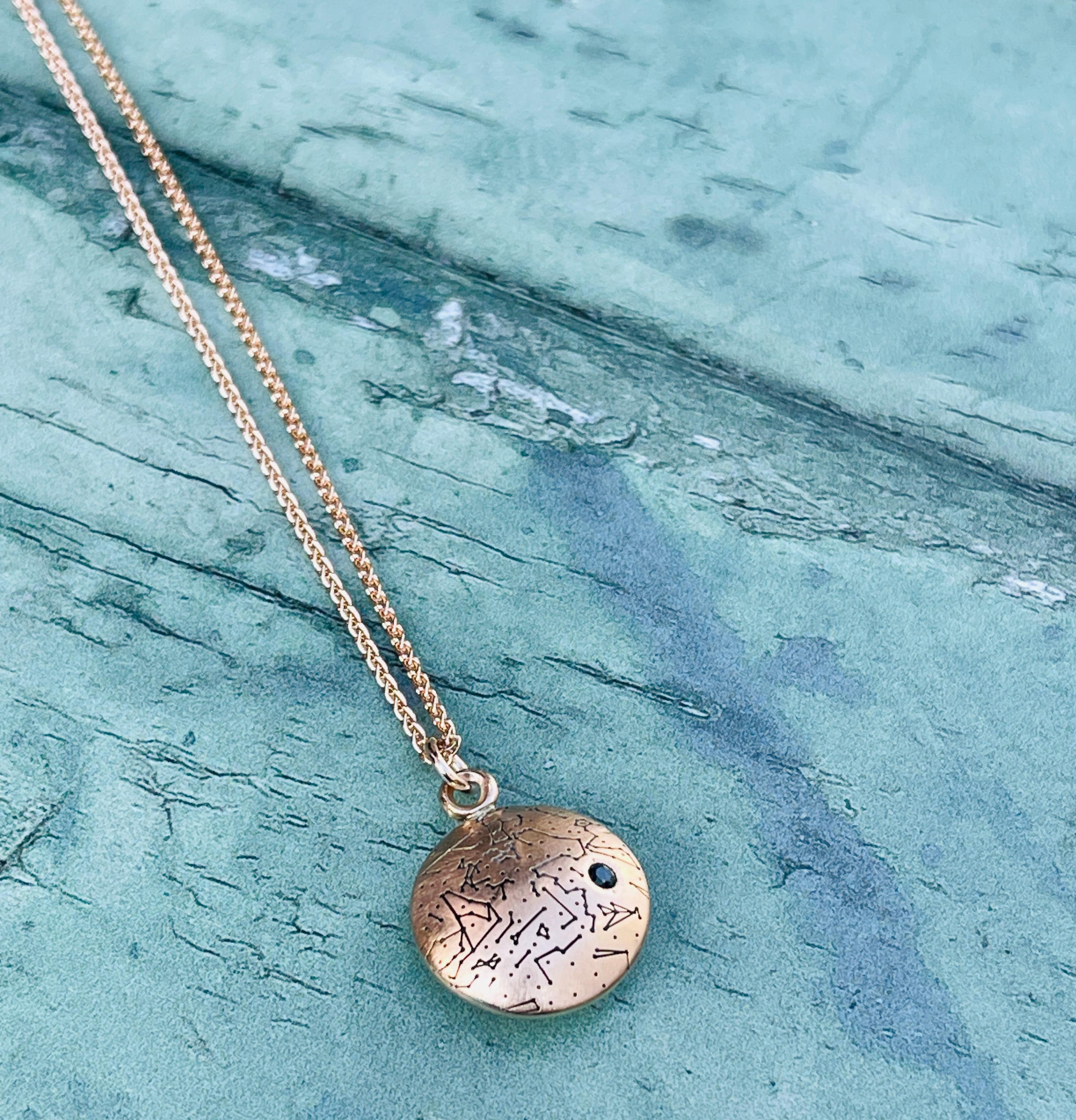 The original and by far the best Starmap pendant featuring the stars in the Eastern sky seen from the exact time and place of your recipients birth.

This beautiful pendant shows the stars in the sky at your exact moment in time - any special moment