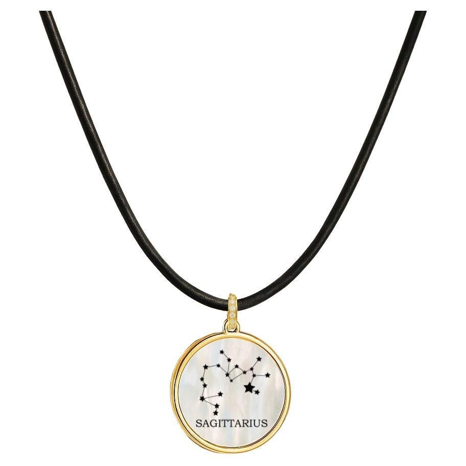 Pendentif personnalisé du signe du Zodiac Sagittarius - personnalisez votre pendentif avec une photo ou une image. en vente