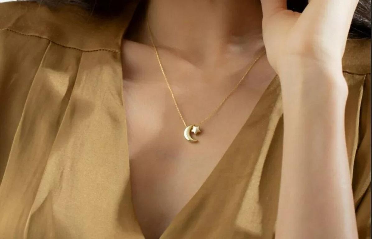 Personalized 14K Solid Yellow Gold Moon Star Necklace Dainty NS4 In New Condition For Sale In Chicago, IL