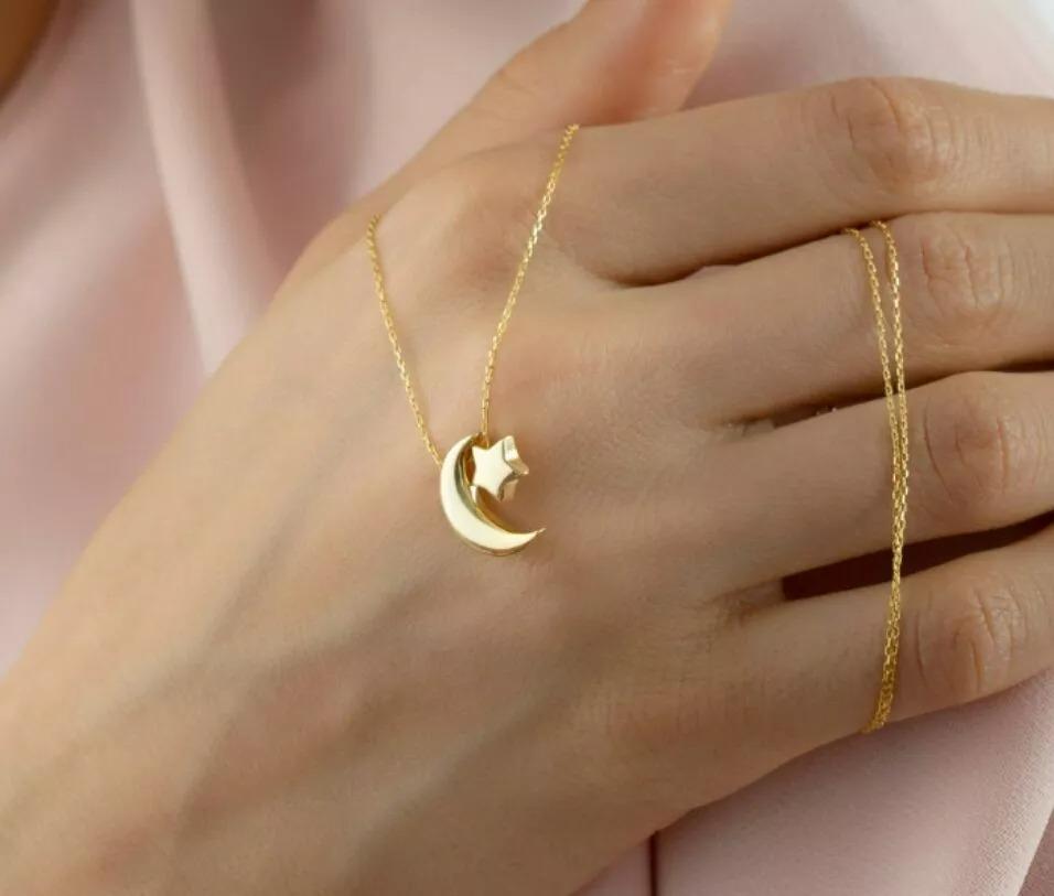 Women's Personalized 14K Solid Yellow Gold Moon Star Necklace Dainty NS4 For Sale