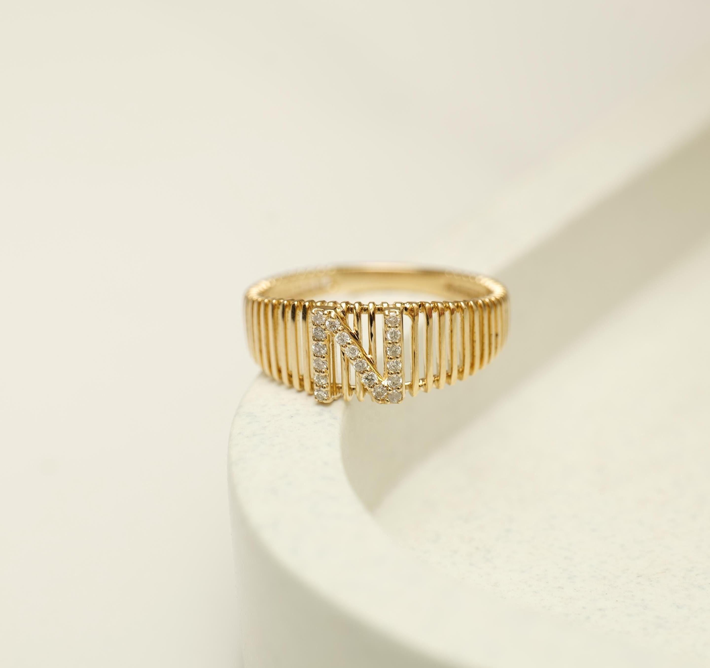 Personalized Initial Letter Diamond Ring in 14k Solid Gold (Certified) In New Condition For Sale In New Delhi, DL