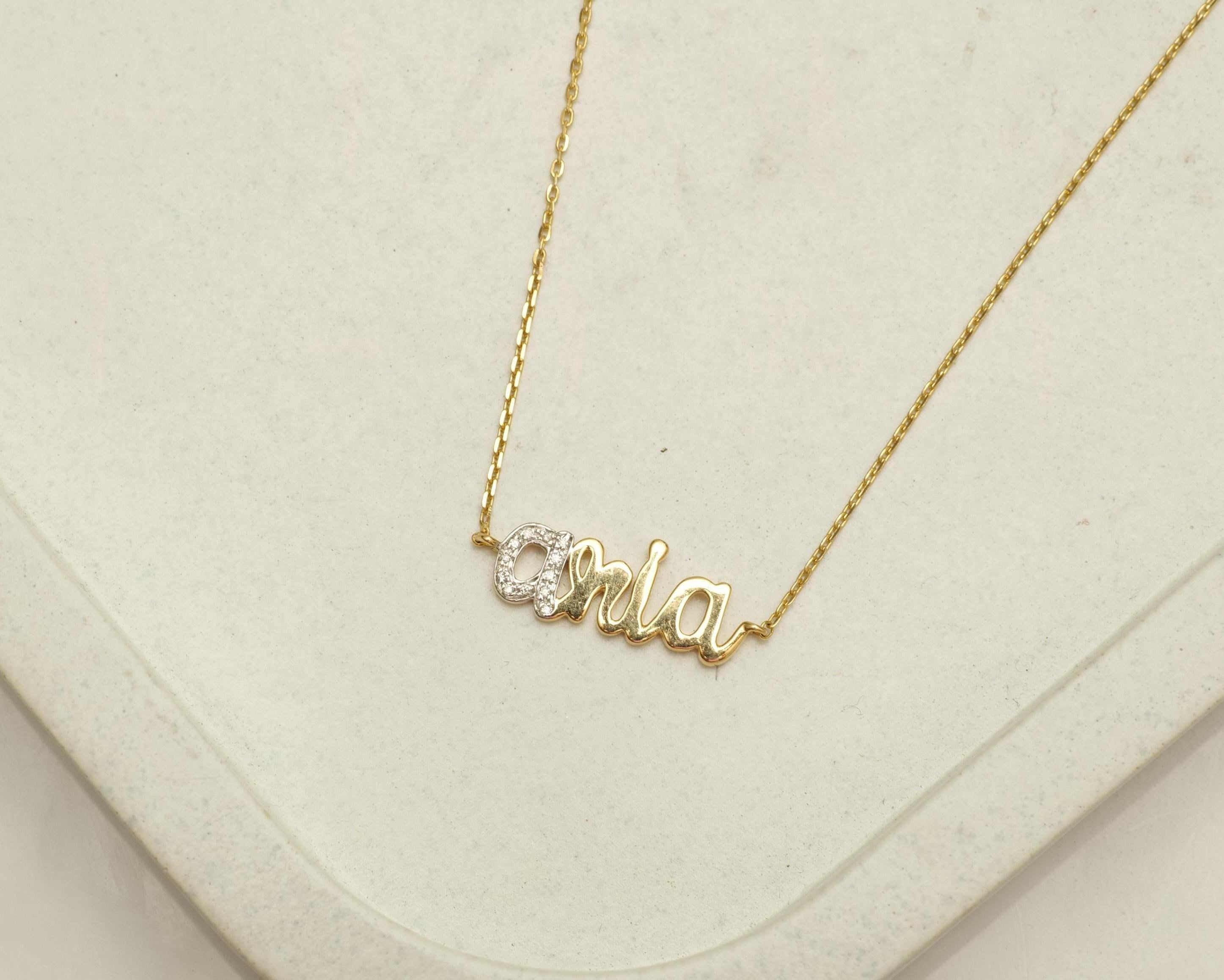 Personalized Name Diamond Two Toned Necklace in 14k Solid Gold (Certified) In New Condition For Sale In New Delhi, DL