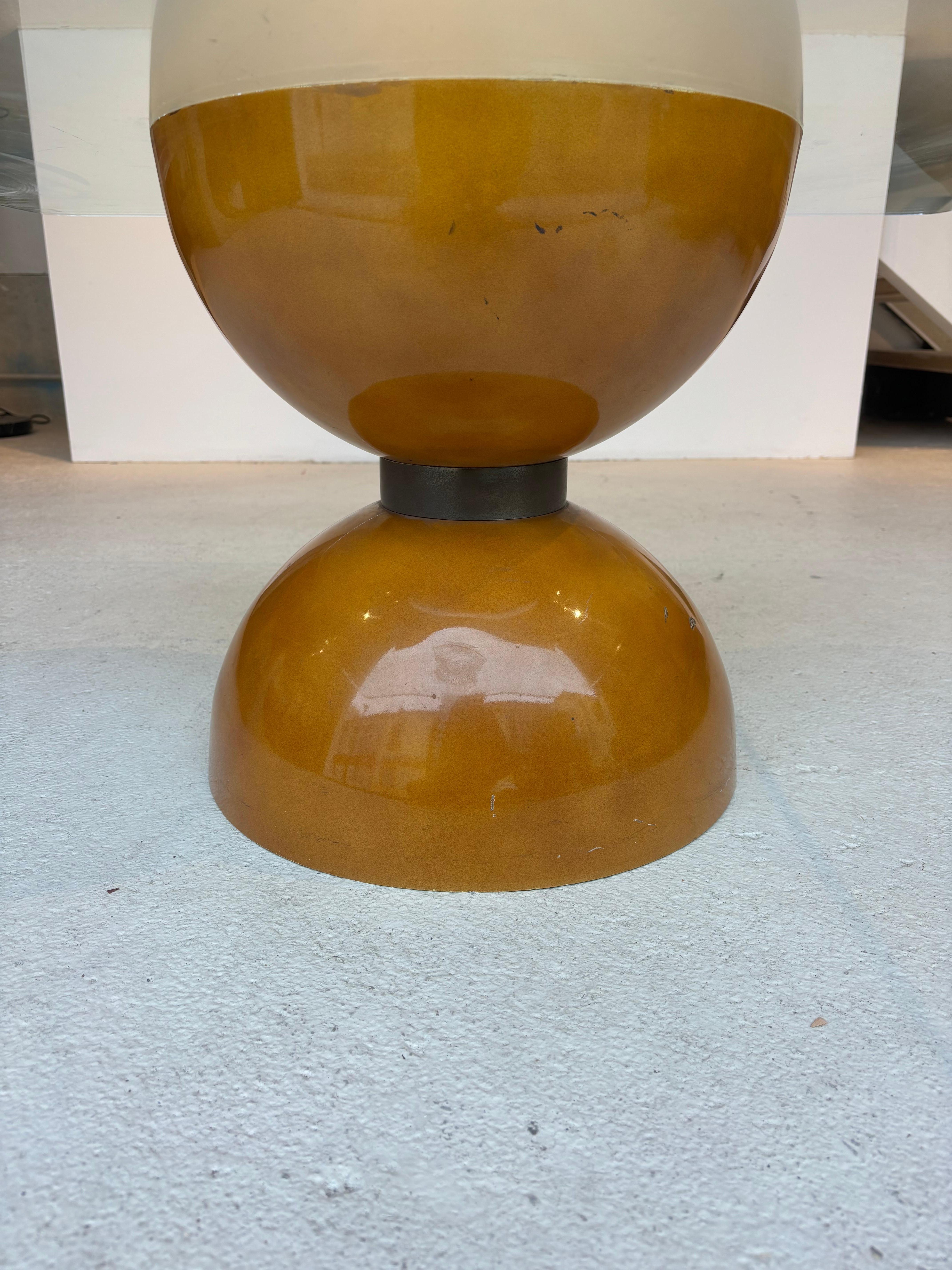 Fin du 20e siècle Table basse diabolo personnalisée par Raphaël Raffel en vente