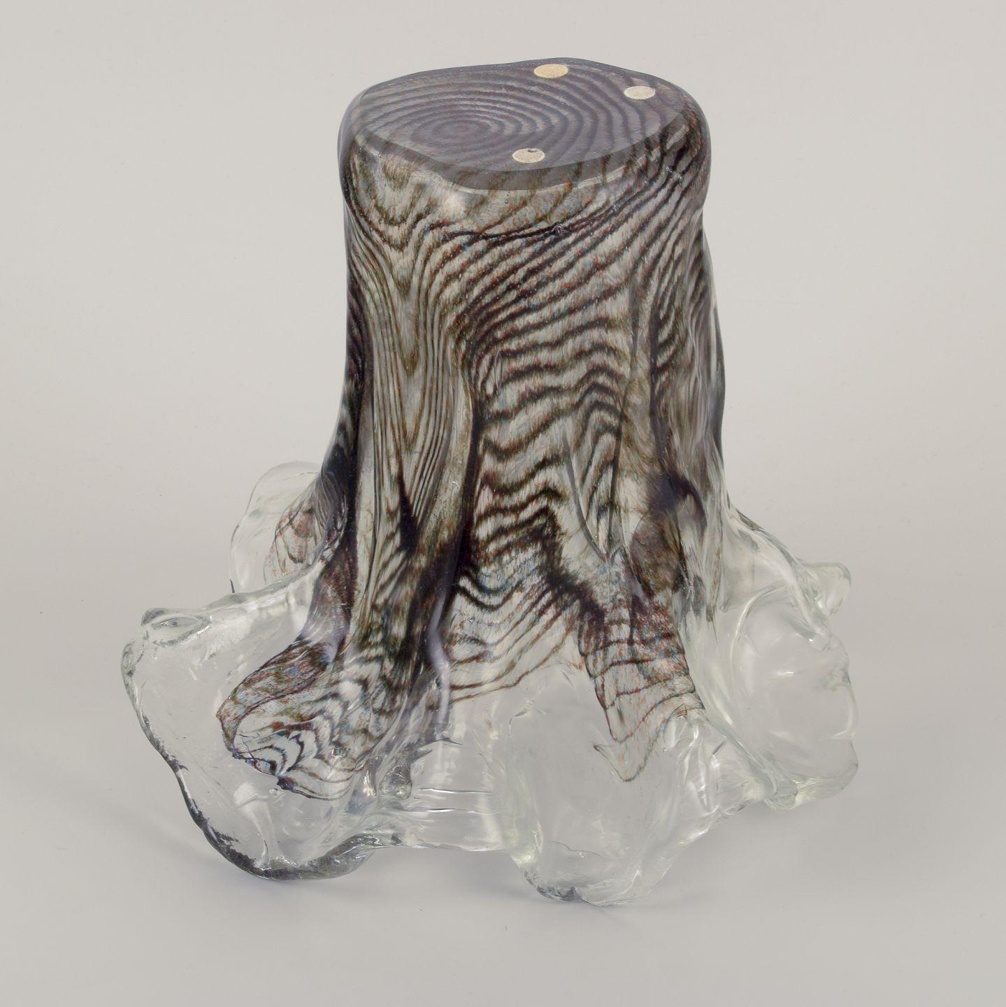 Verre d'art Pertti Santalahti pour Humppila. Grand vase en verre d'art. Forme organique. en vente