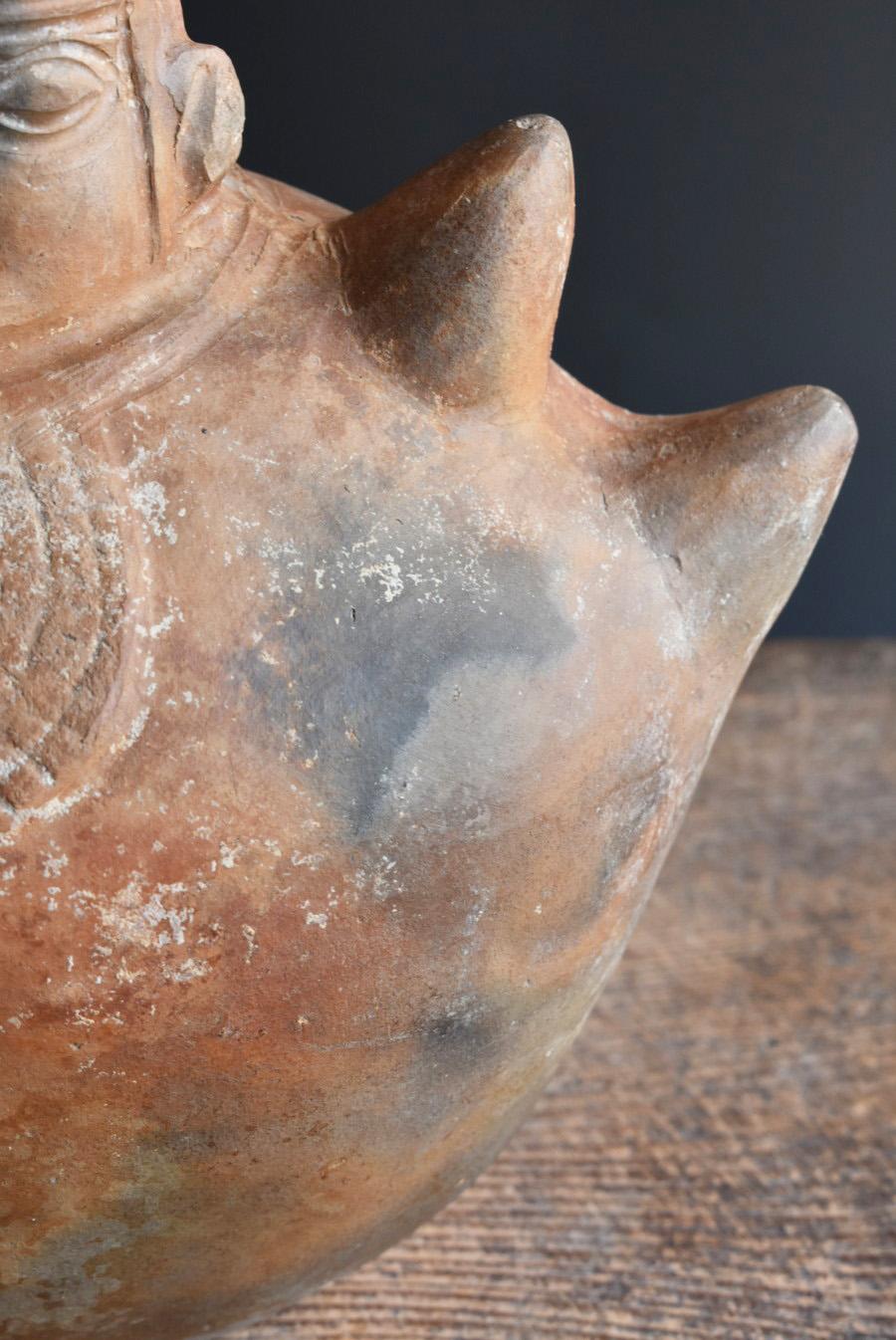Peruanisches antikes Steingut / 9. bis 10. Jahrhundert / menschliche Maske / Wari-Kultur (Sonstiges) im Angebot