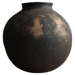 Peruvian antique round earthenware/17th-19th century/Wabi-Sabi small vase