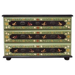 Commodes and Chests of Drawers