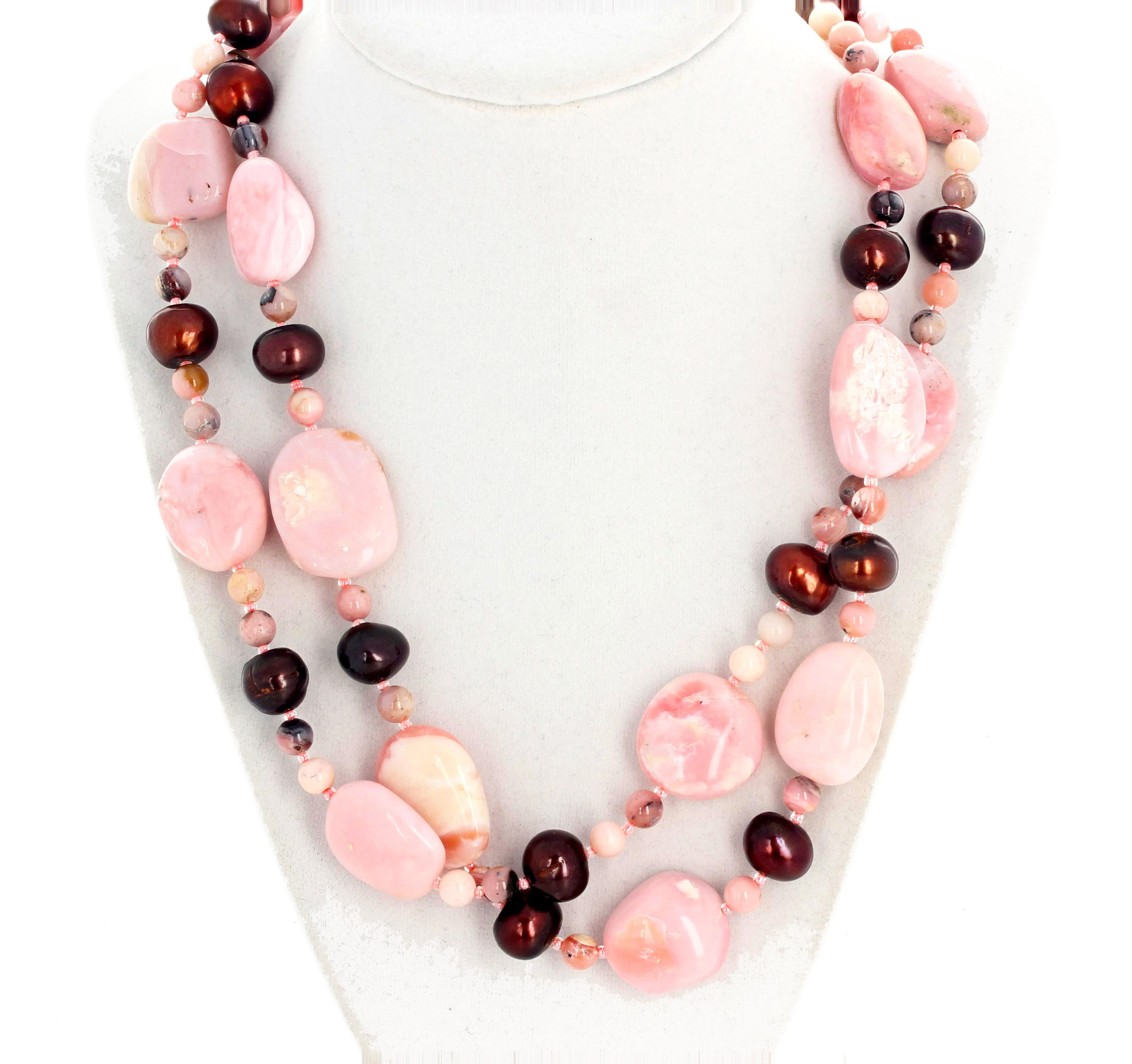 AJD  Chic Dramatische peruanische NATURAL Rosa Opal- und Zuchtperlen-Halskette im Zustand „Neu“ im Angebot in Raleigh, NC
