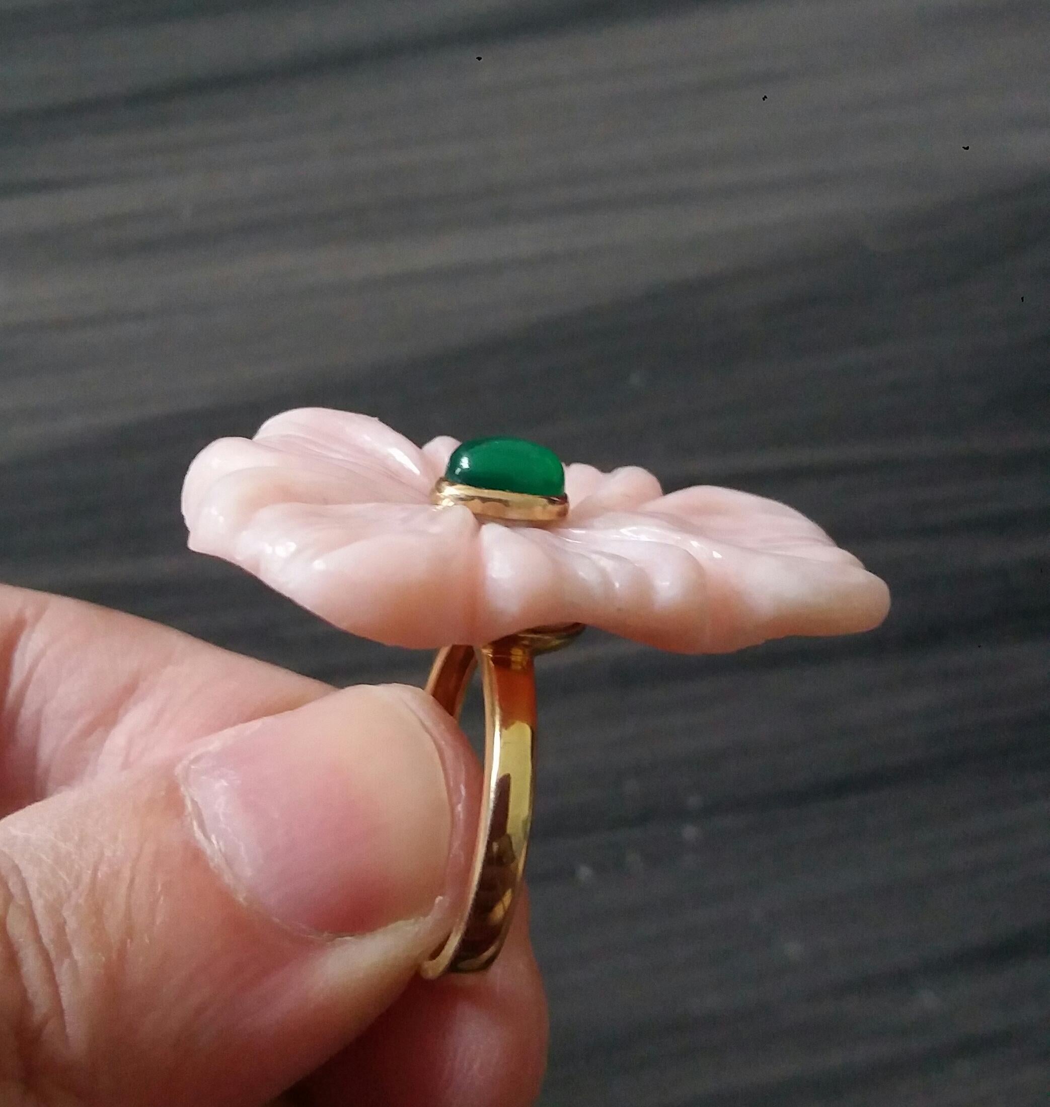 For Sale:  Peruvian Pink Opal Flower Oval Green Onyx Cabochon Solid 14K Gold Fashion Ring 12