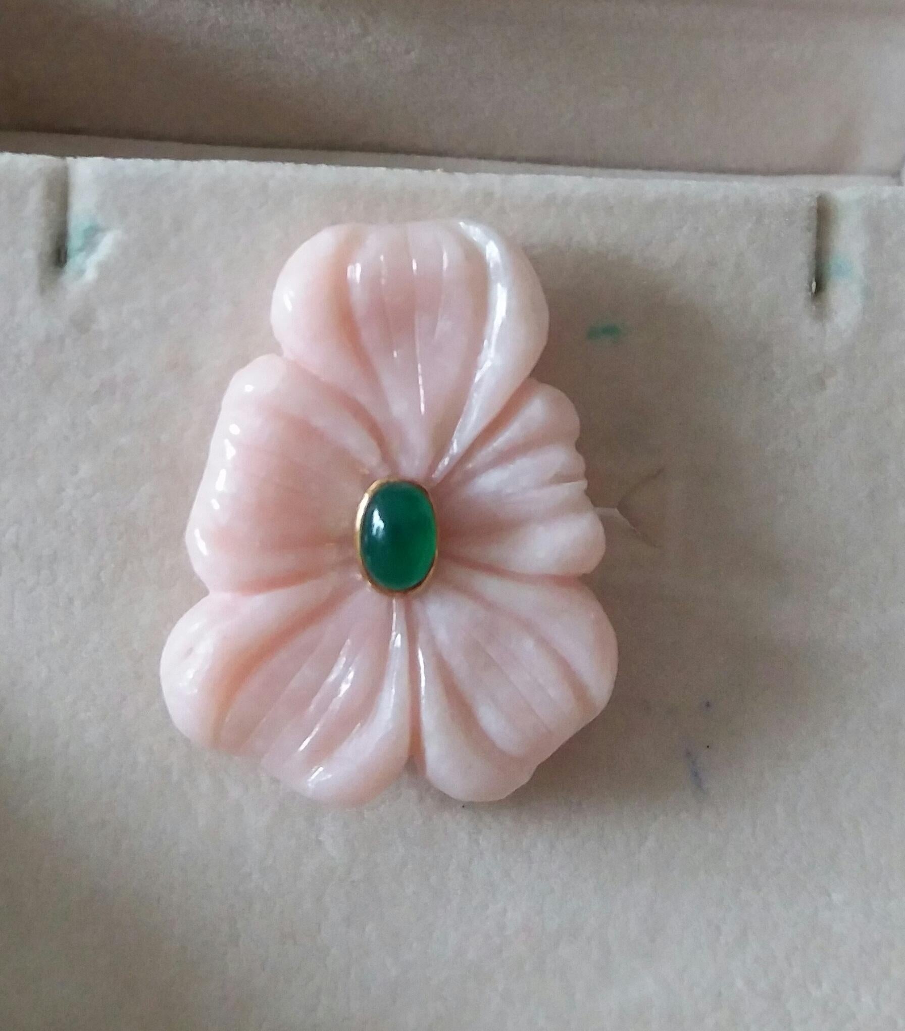For Sale:  Peruvian Pink Opal Flower Oval Green Onyx Cabochon Solid 14K Gold Fashion Ring 13
