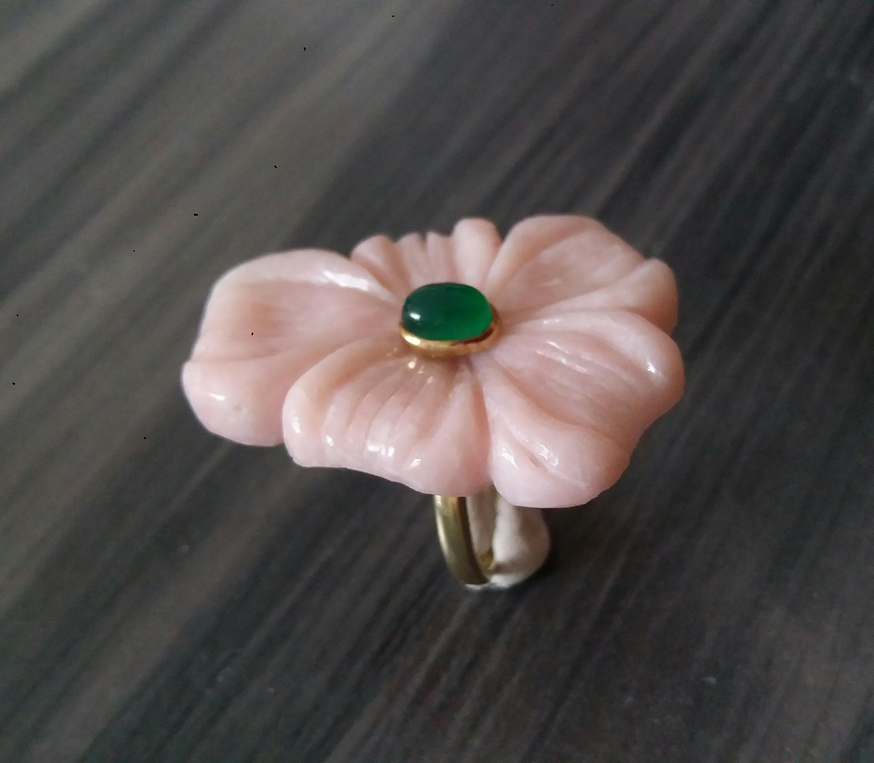 For Sale:  Peruvian Pink Opal Flower Oval Green Onyx Cabochon Solid 14K Gold Fashion Ring 17