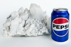 Peruanischer weißer mattierter Quarzkristall Cluster mit einem Gewicht von 12 Pfund